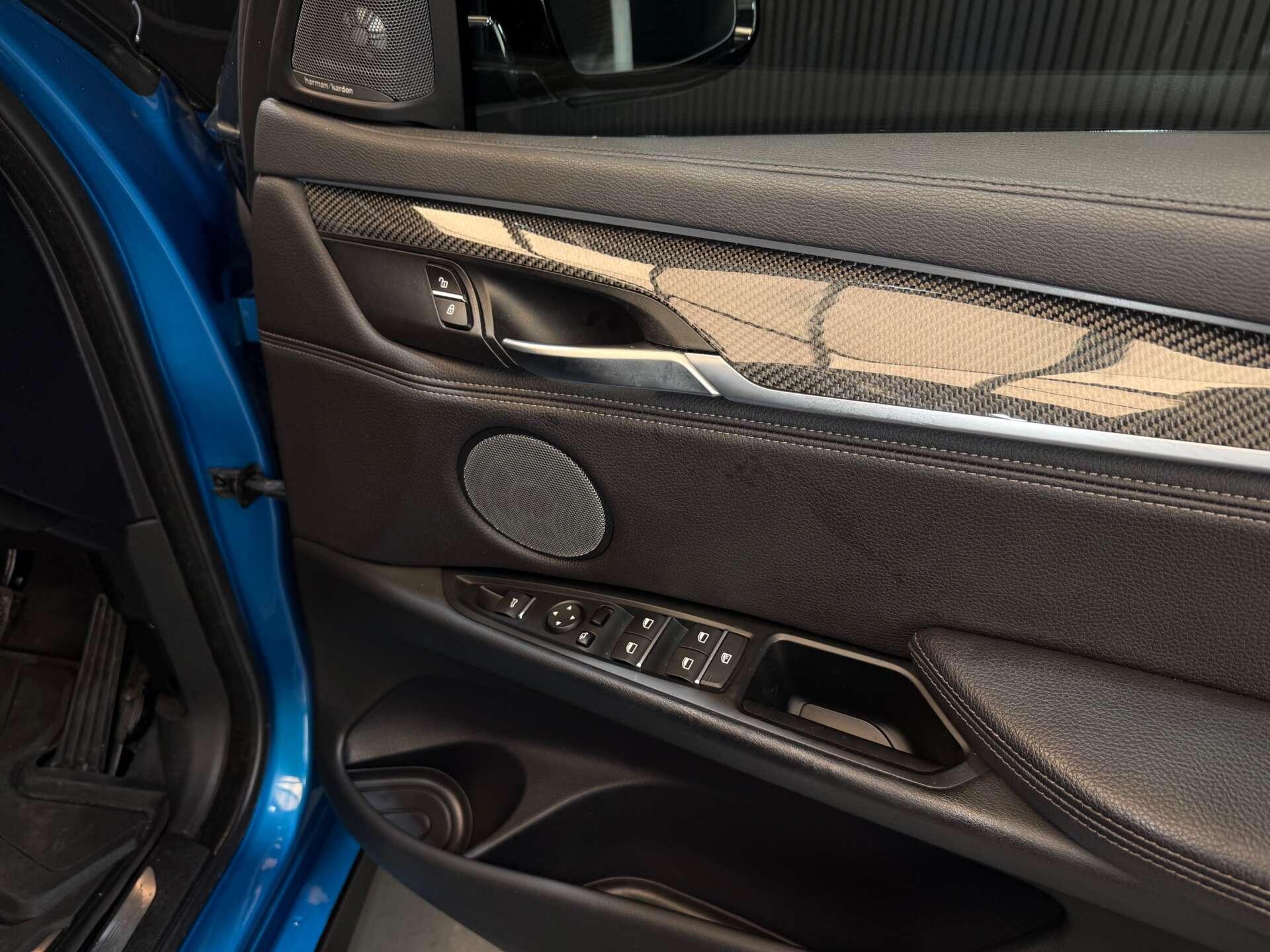 BMW X6 view 20