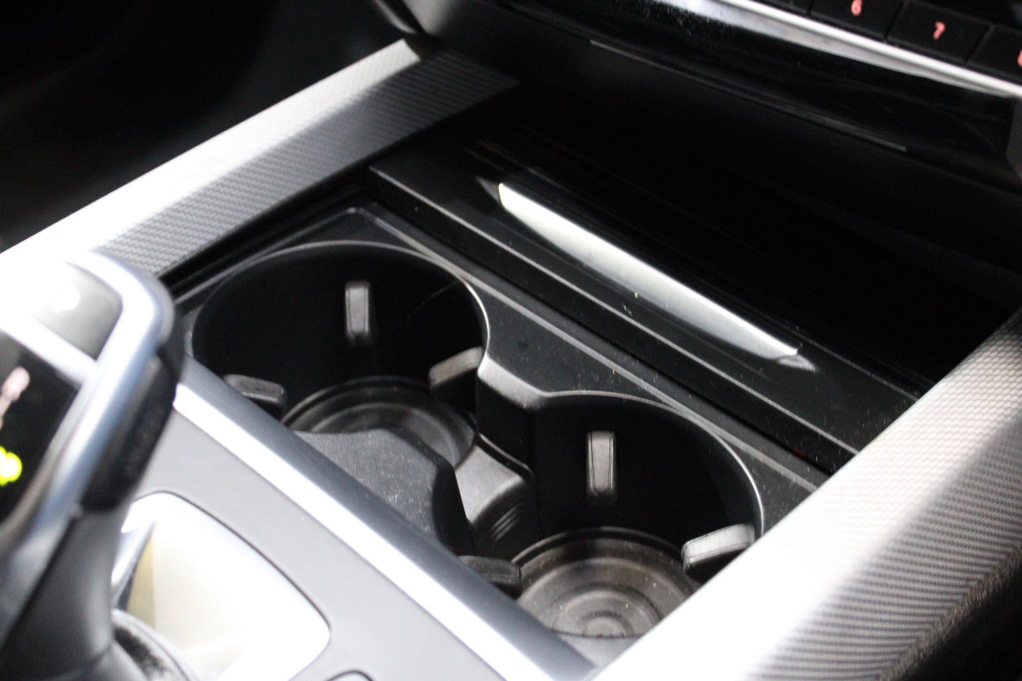 BMW X5 view 32