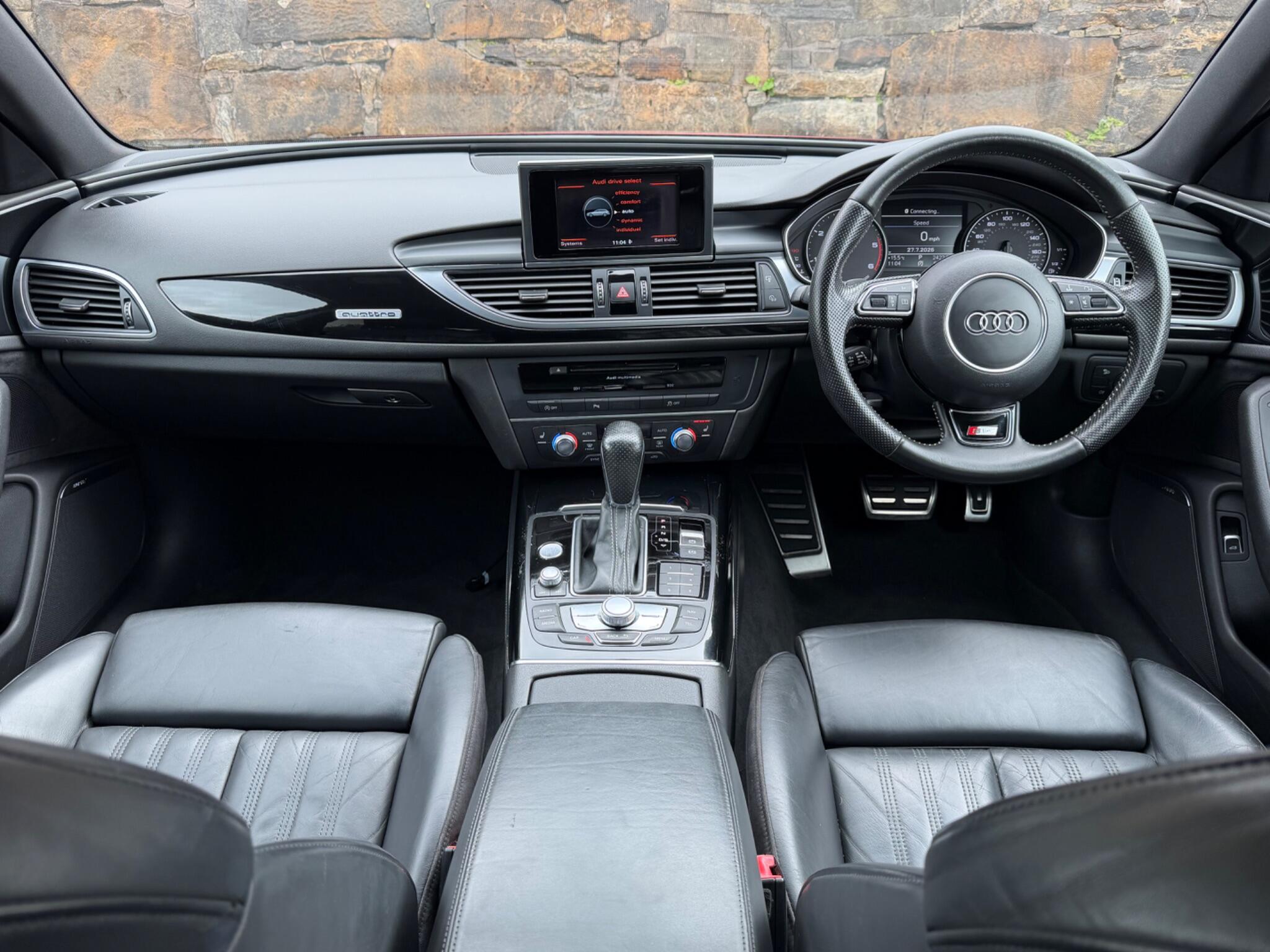 Audi A6 view 10