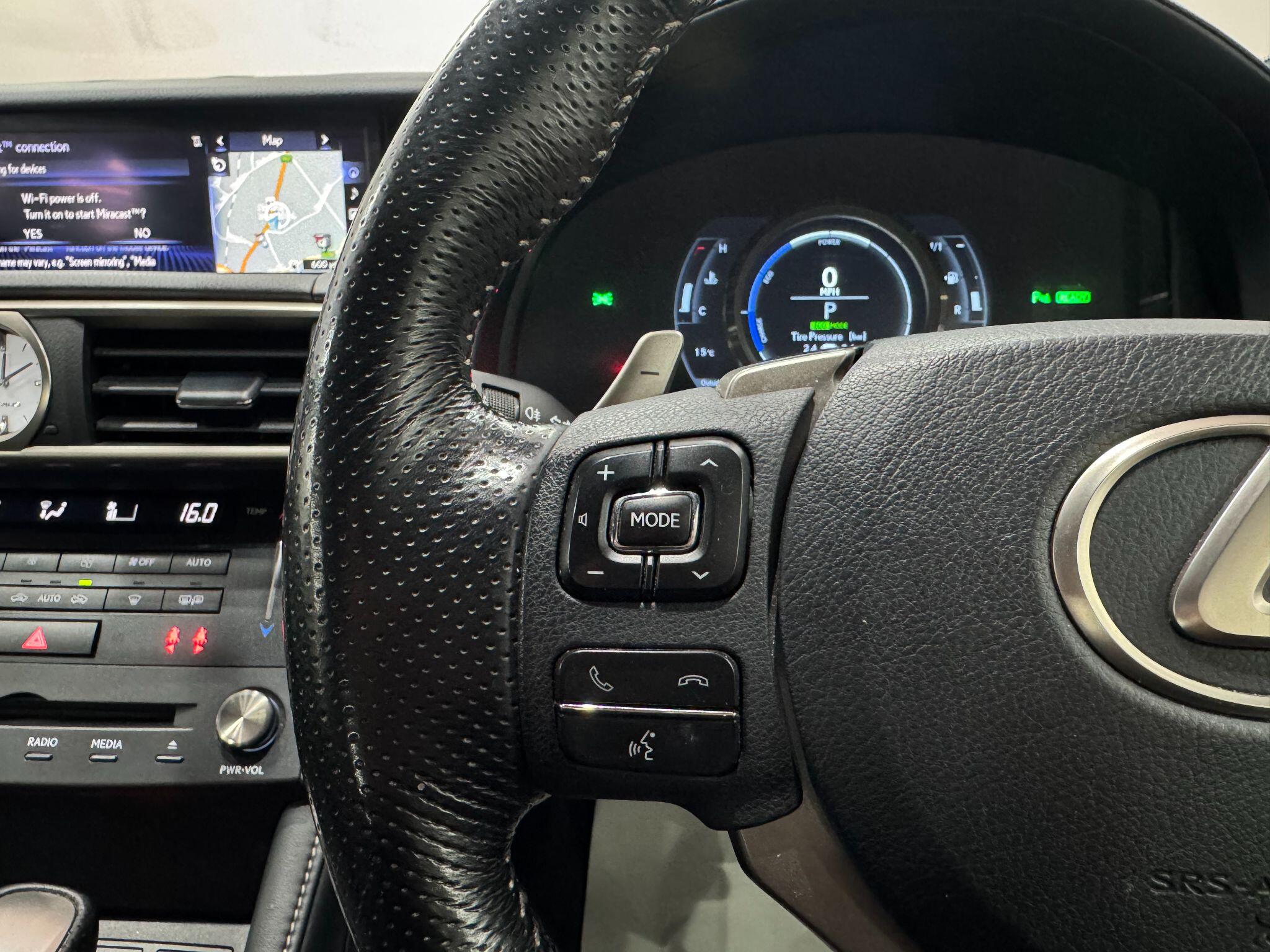 Lexus RC view 30
