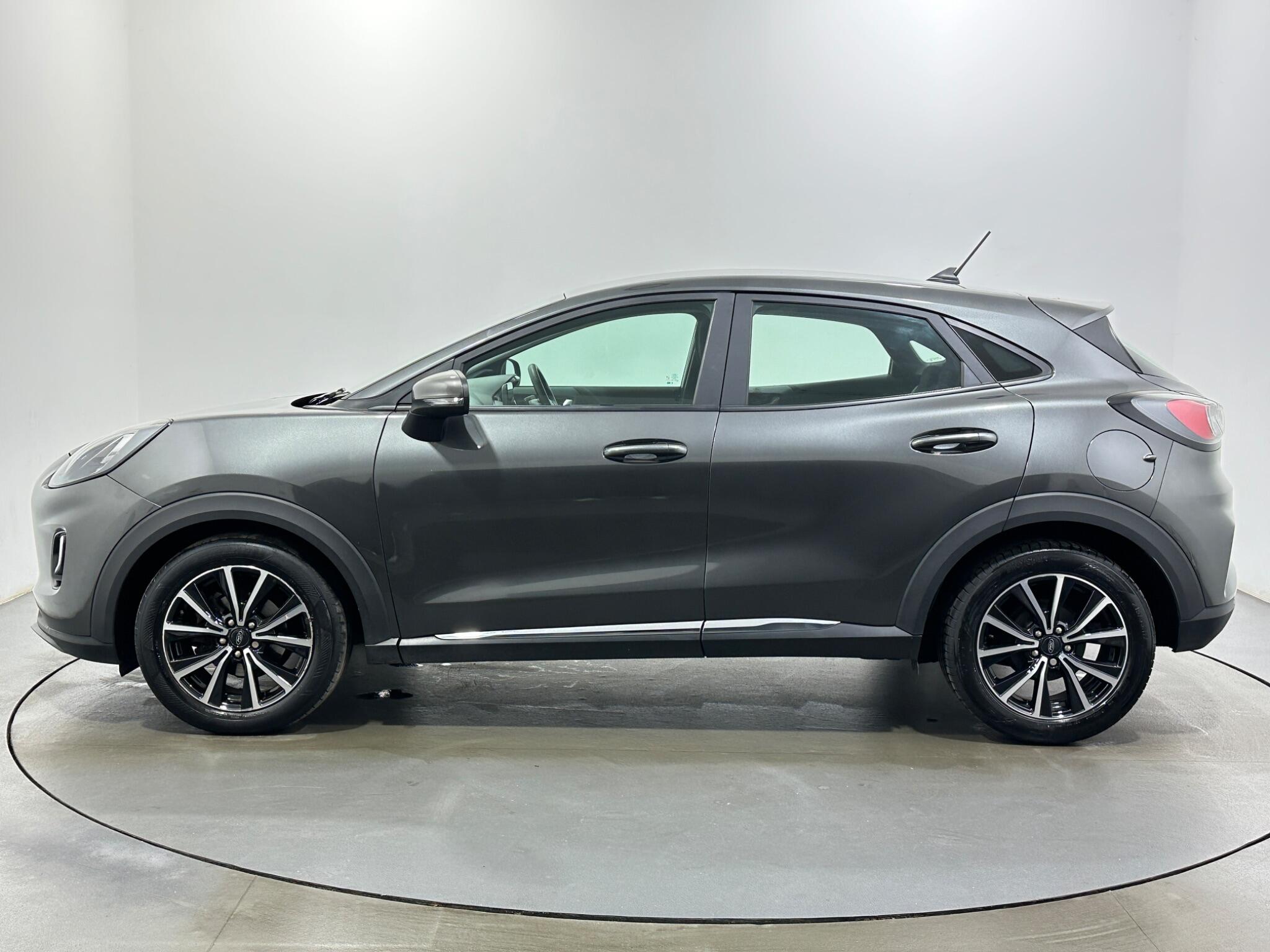 Ford Puma view 5