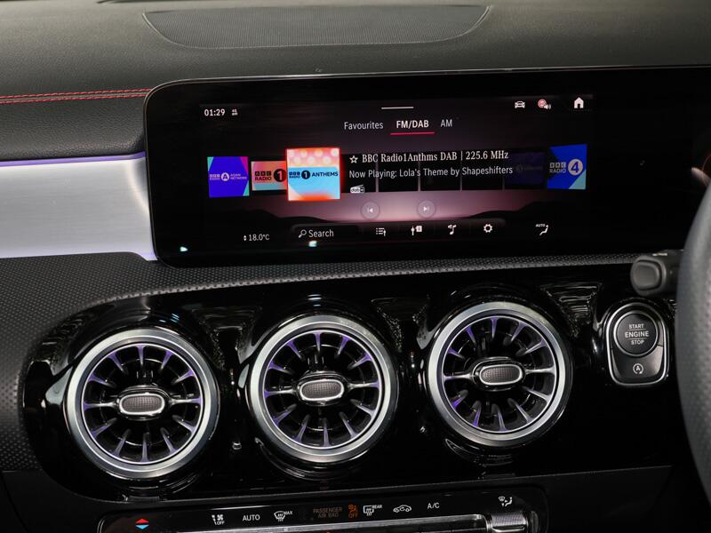 Mercedes-Benz CLA view 16