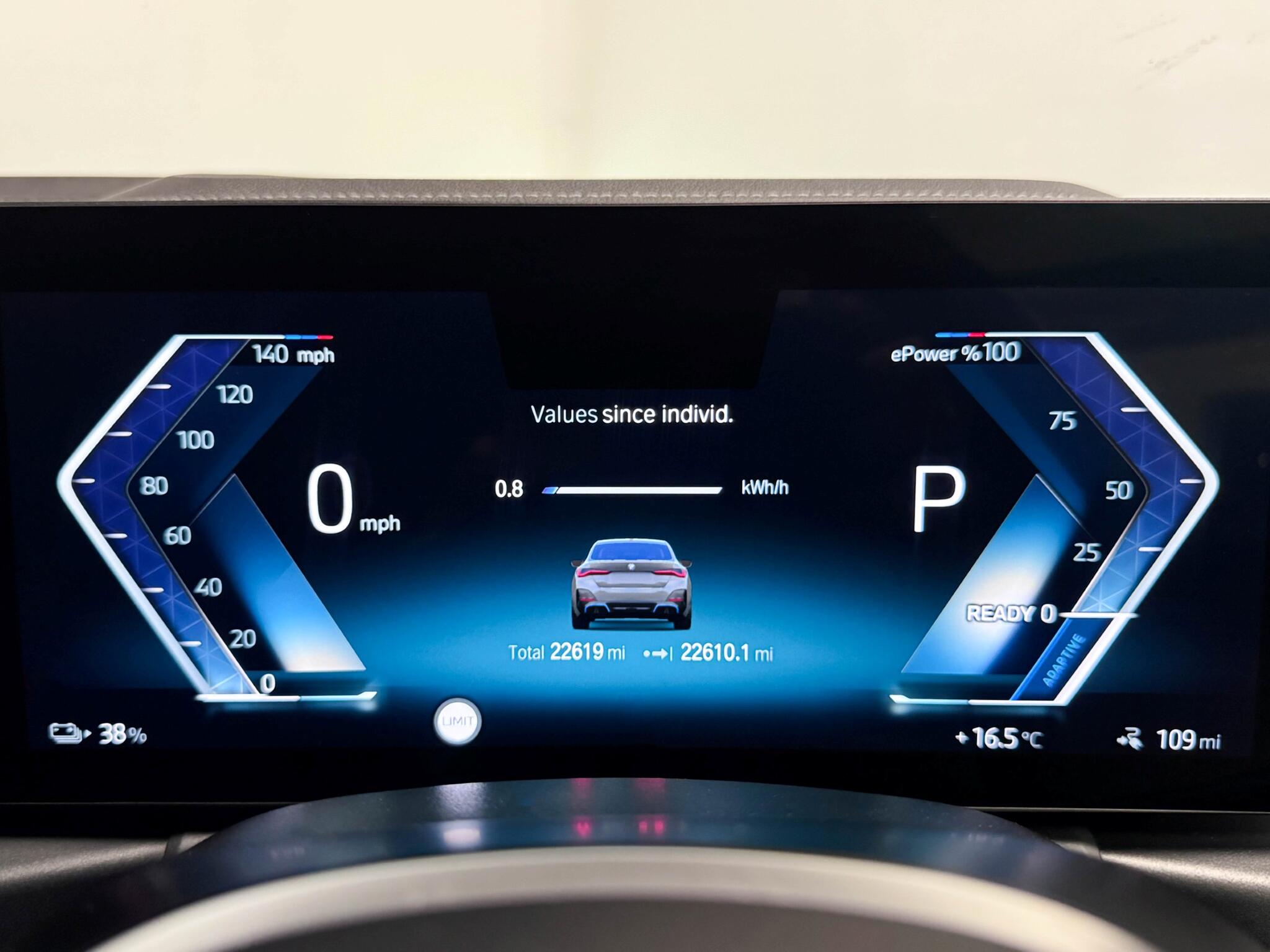 BMW I4 view 14
