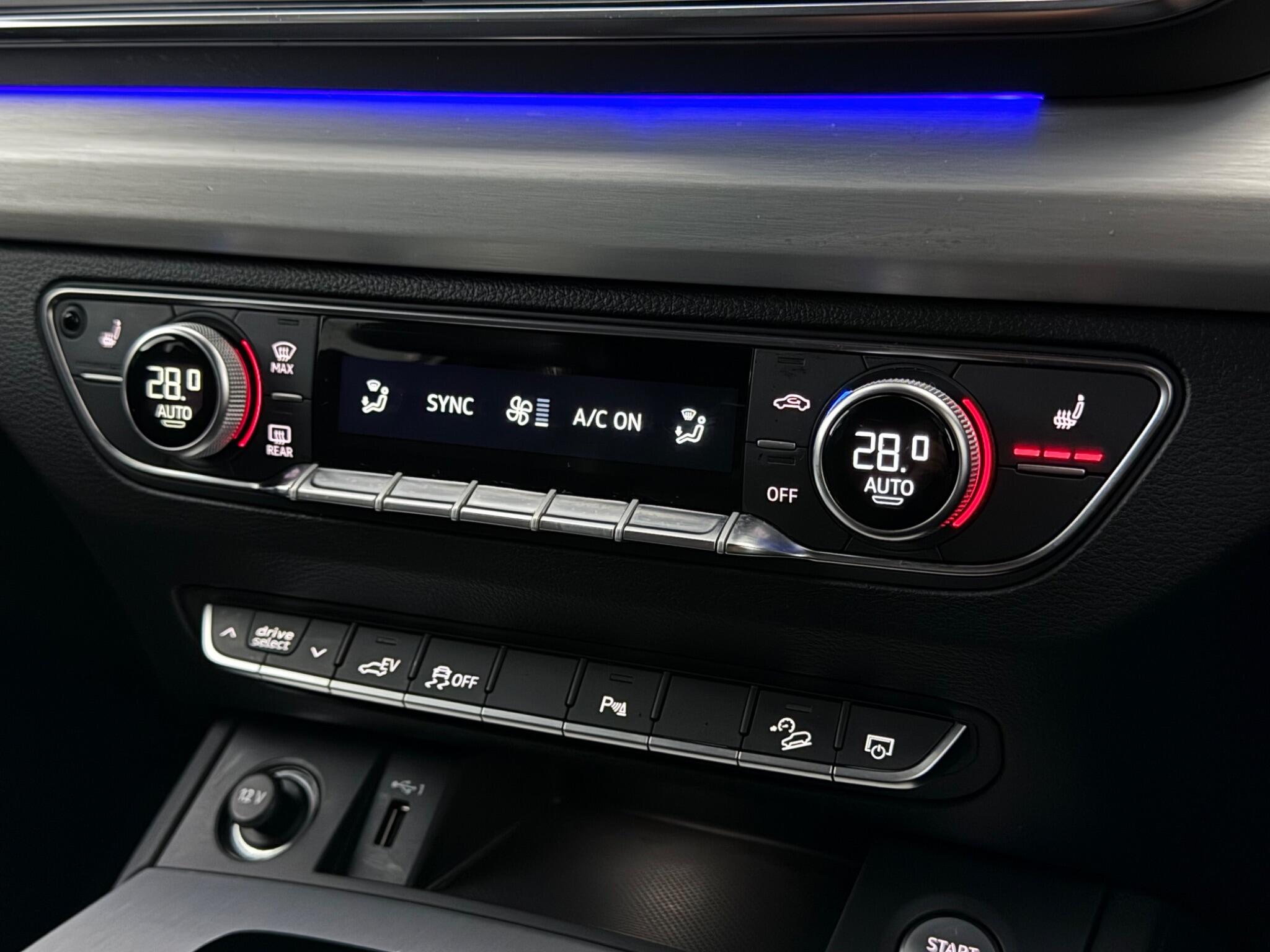 Audi Q5 view 25
