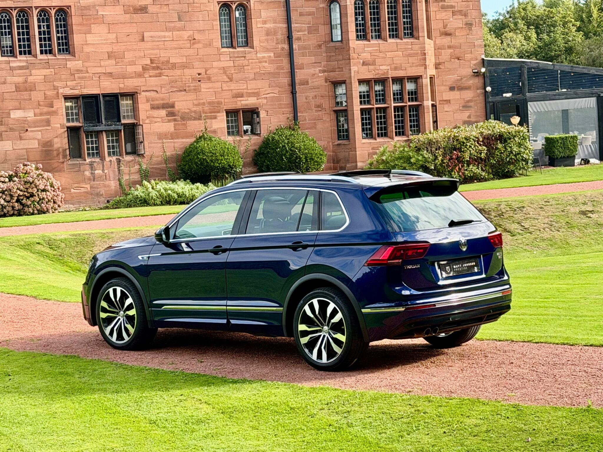 Volkswagen Tiguan view 14