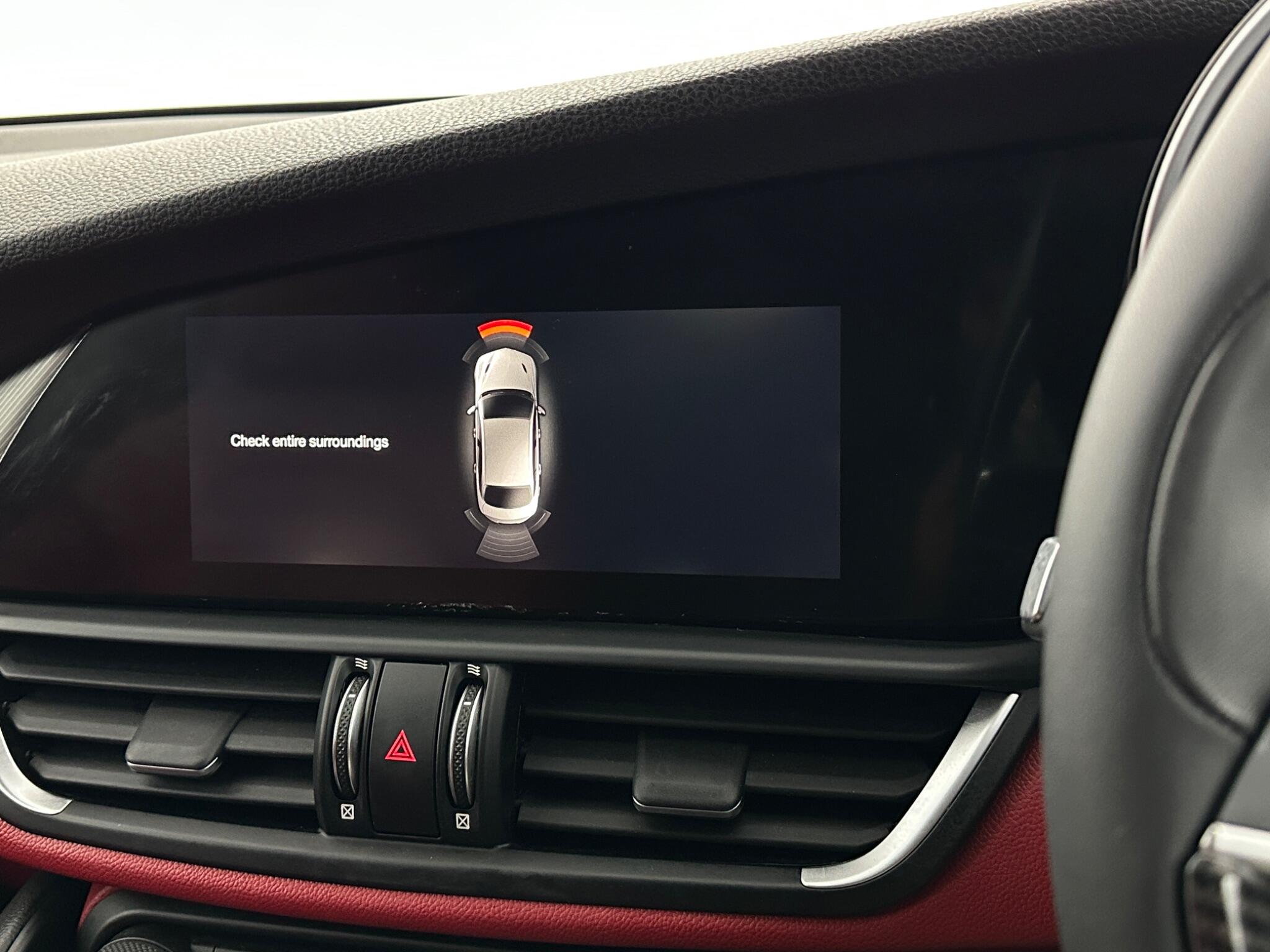 Alfa Romeo Giulia view 24