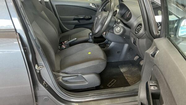 Vauxhall Corsa view 11