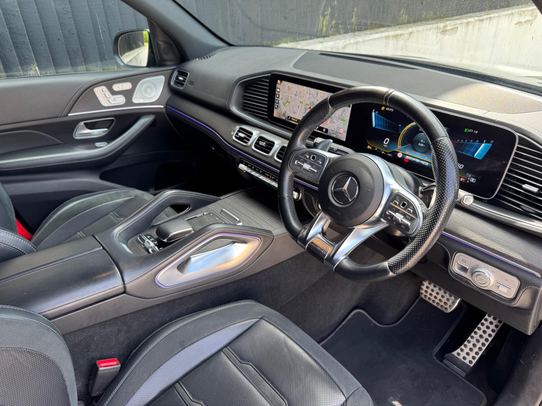 Mercedes-Benz Gle view 15
