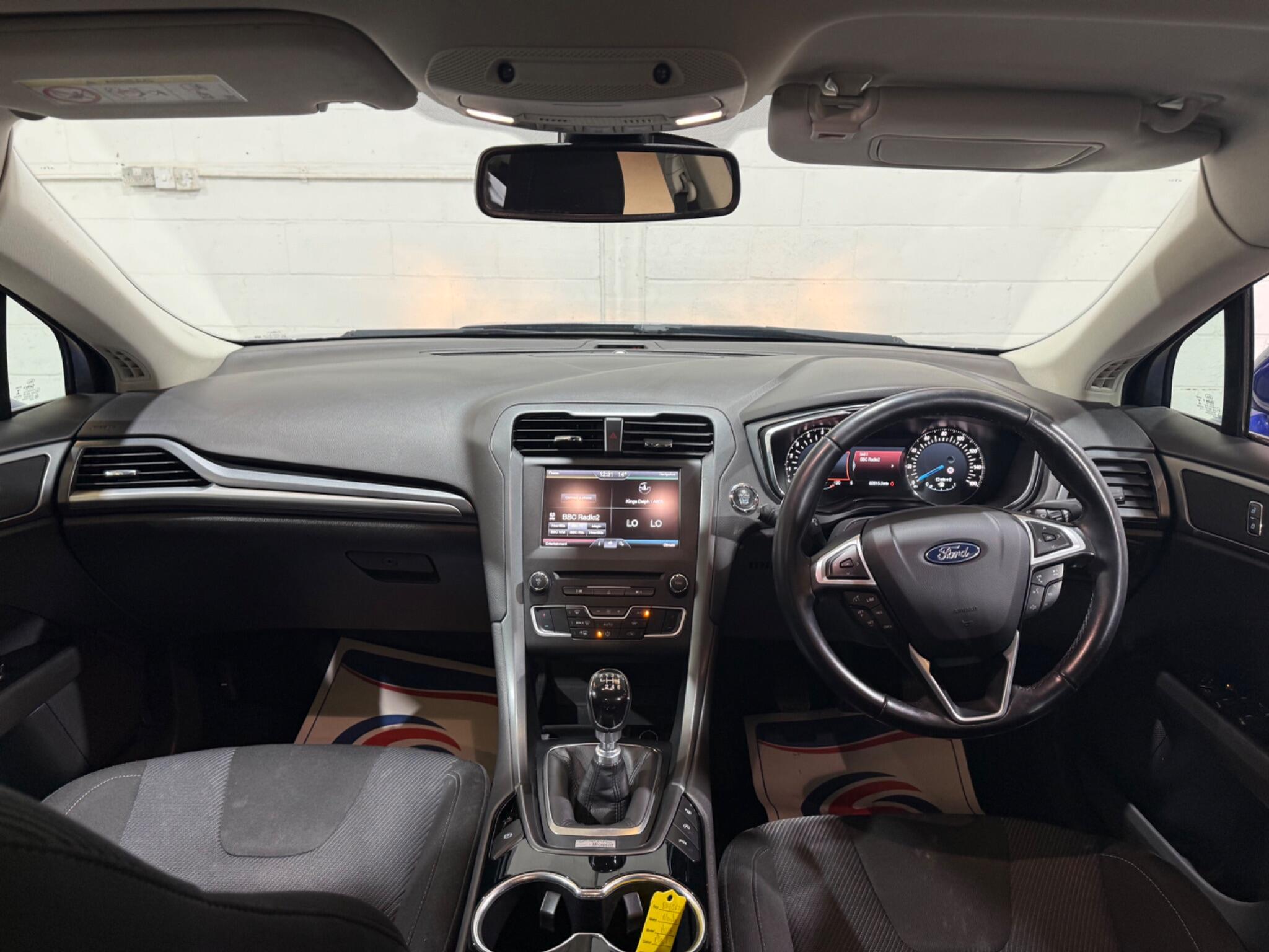 Ford Mondeo view 2