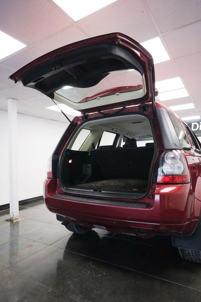 Land Rover Freelander 2 view 7