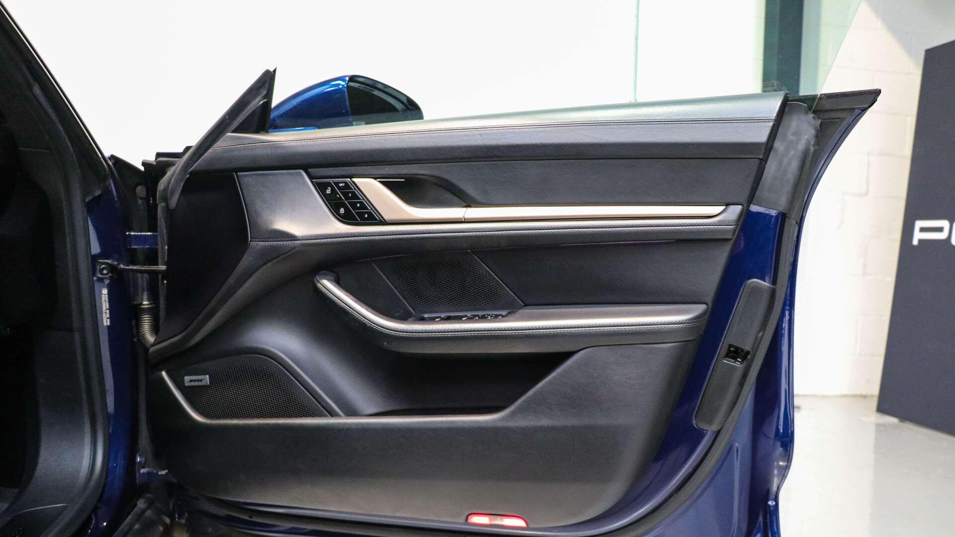 Porsche Taycan view 24
