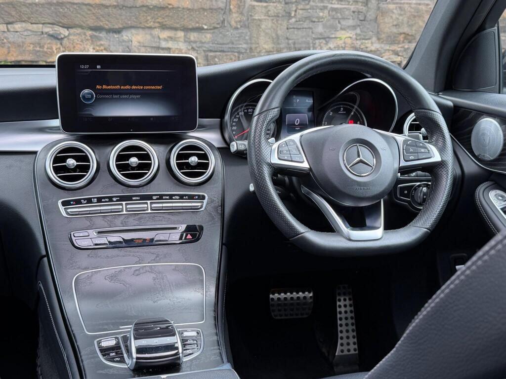 Mercedes-Benz GLC view 27
