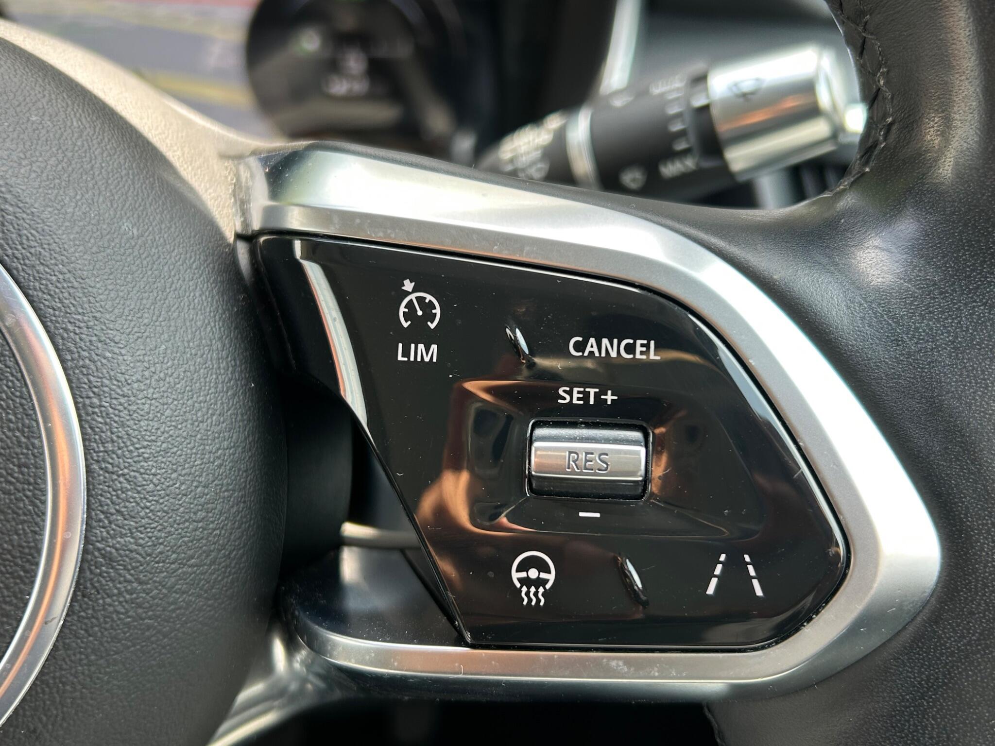 Jaguar I-Pace view 42