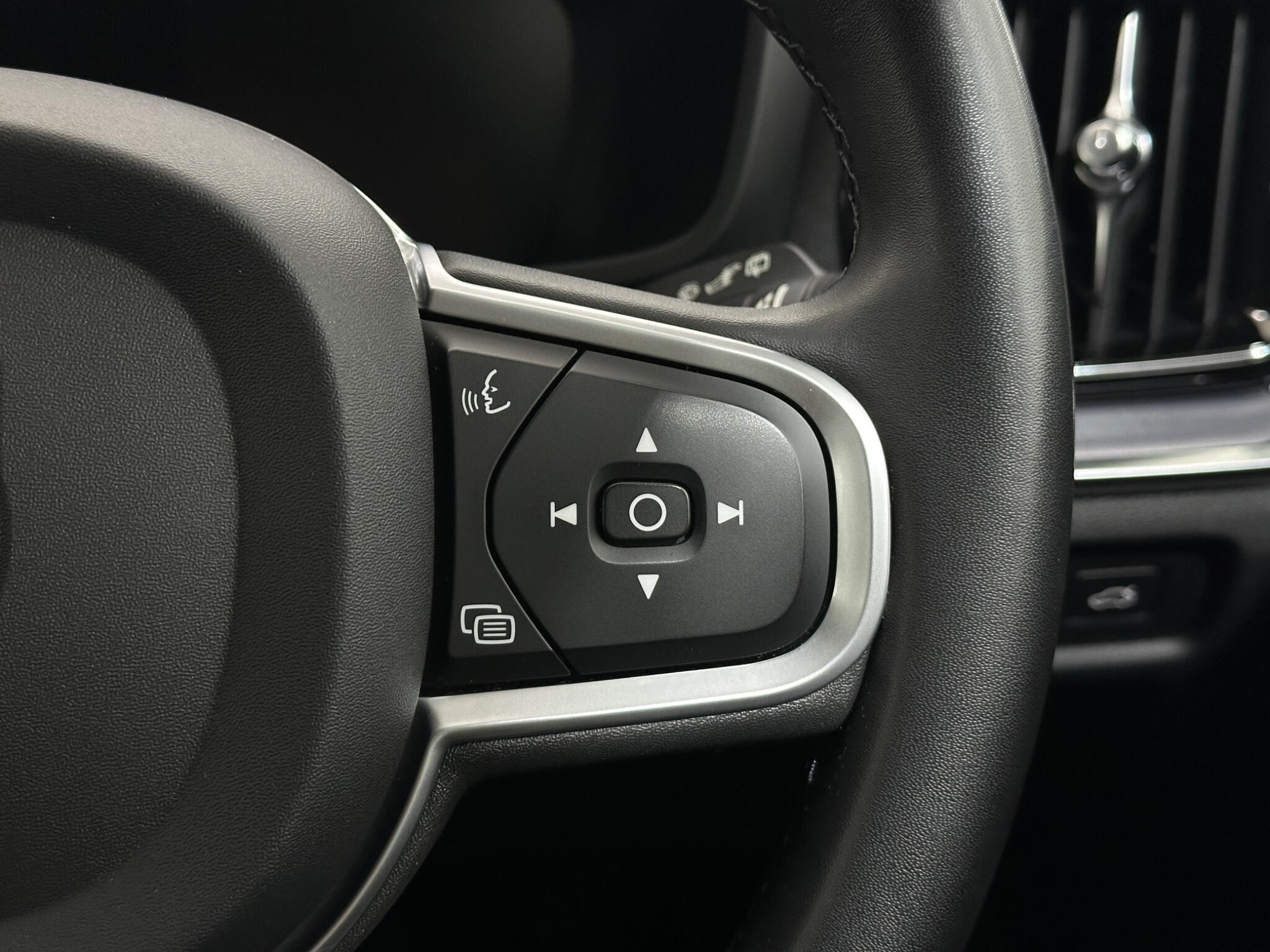 Volvo V60 view 16