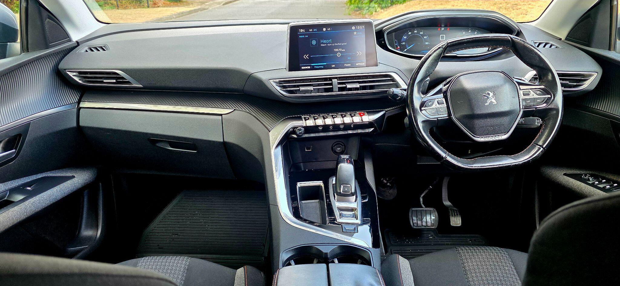 Peugeot 3008 view 27