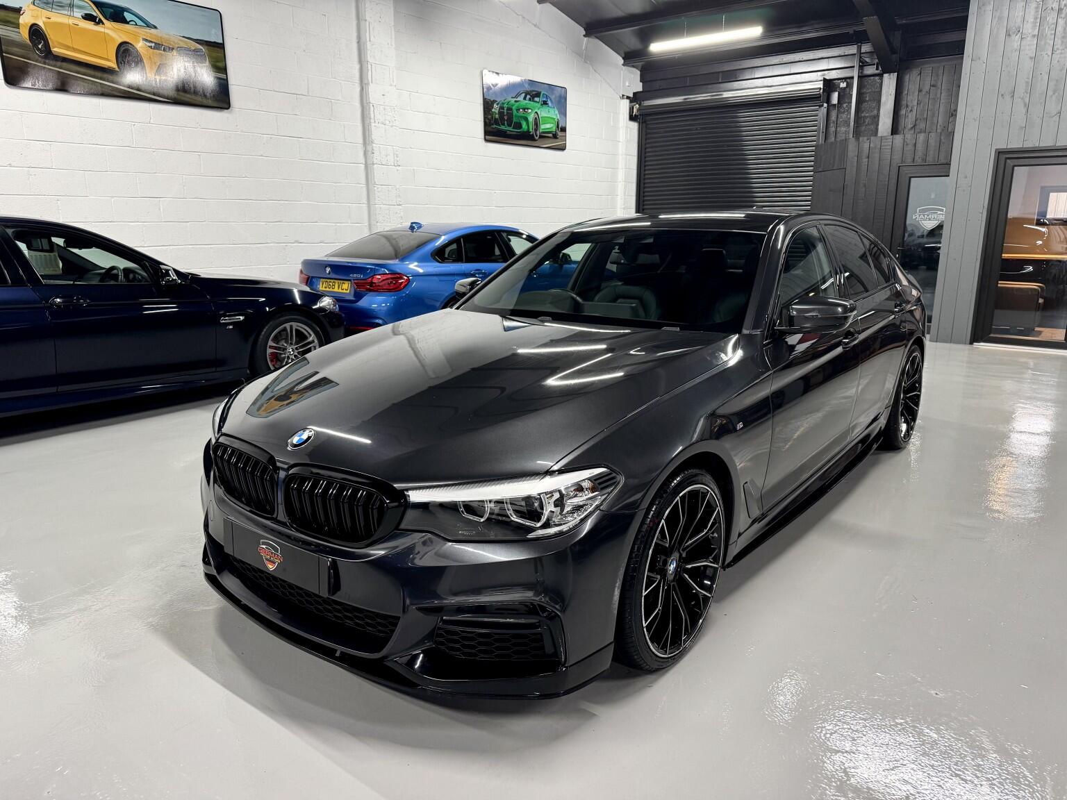 BMW 5 Series view 16