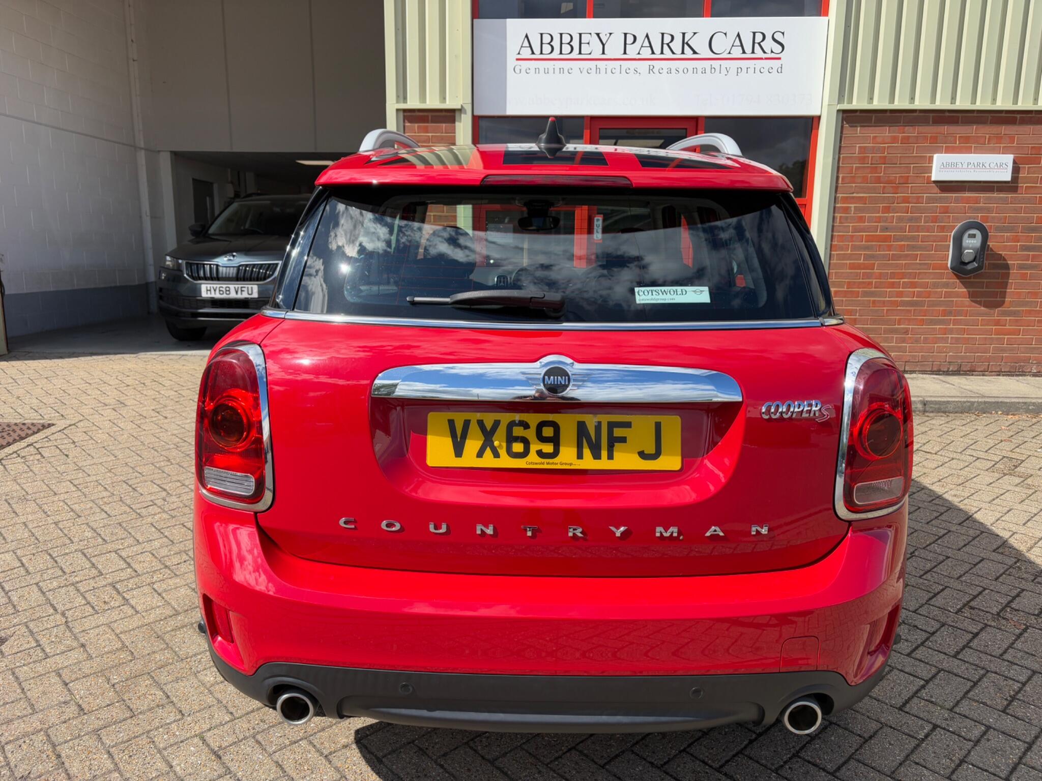 Mini Countryman view 4