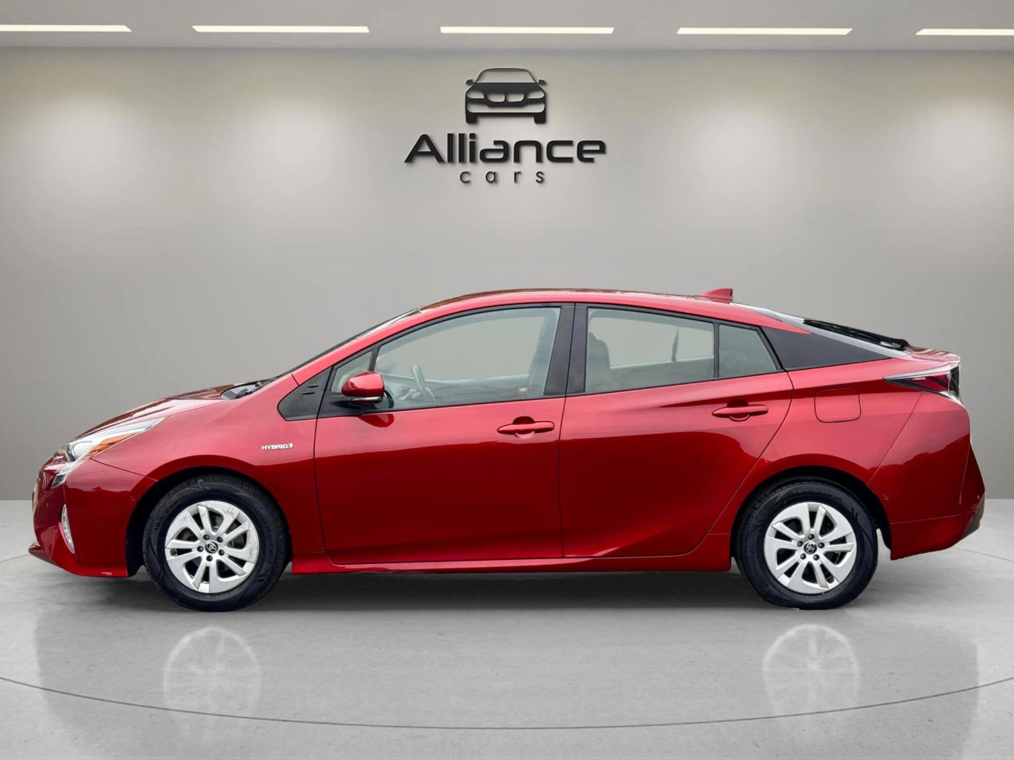 Toyota Prius view 15