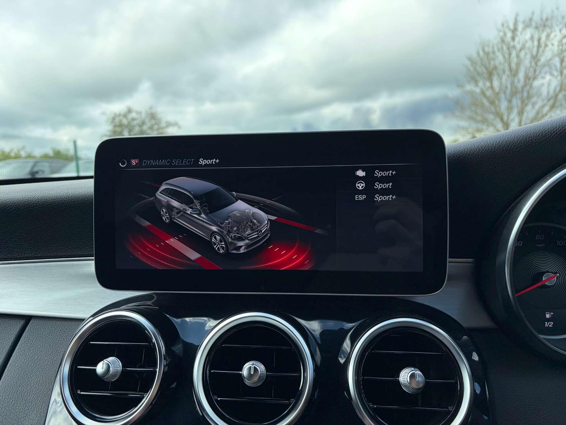 Mercedes-Benz C Class view 58