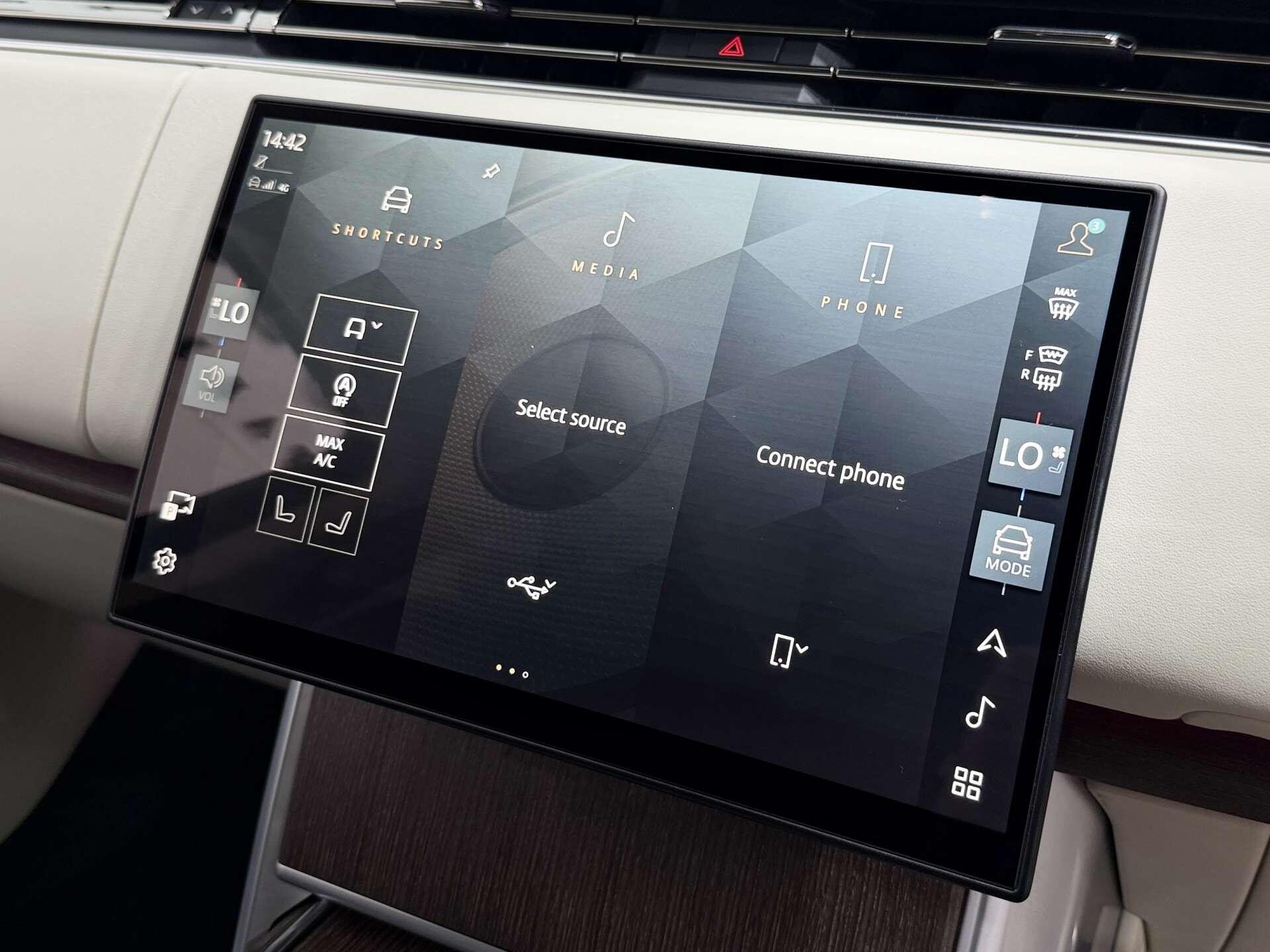 Land Rover Range Rover view 56