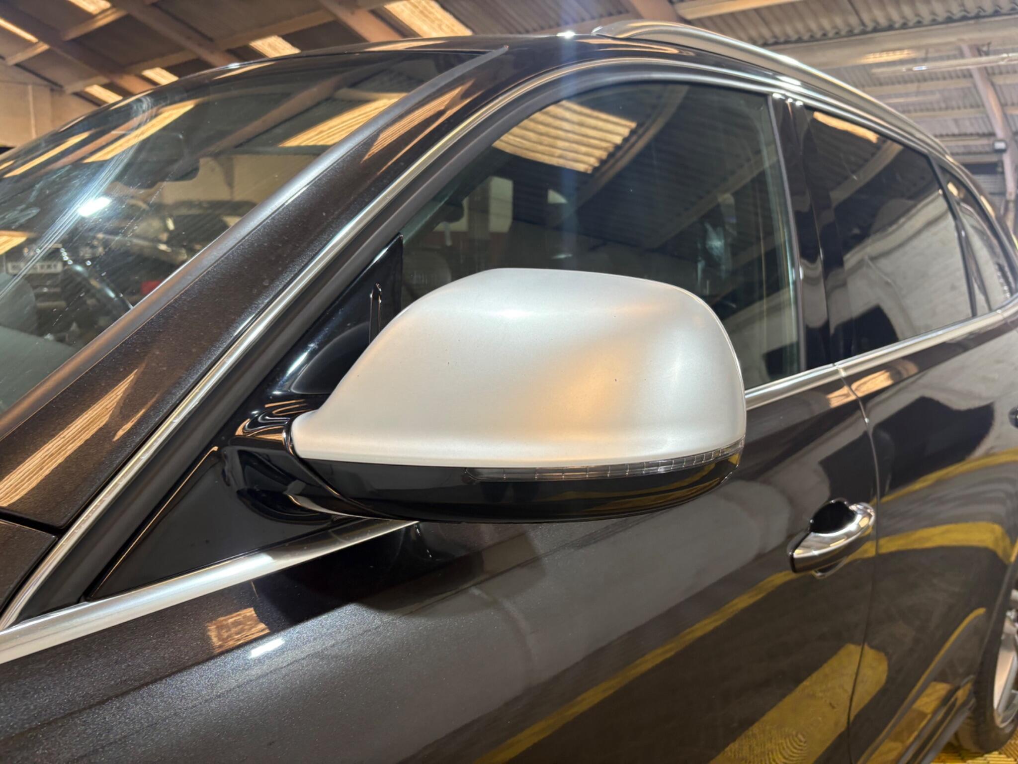 Audi SQ5 view 53