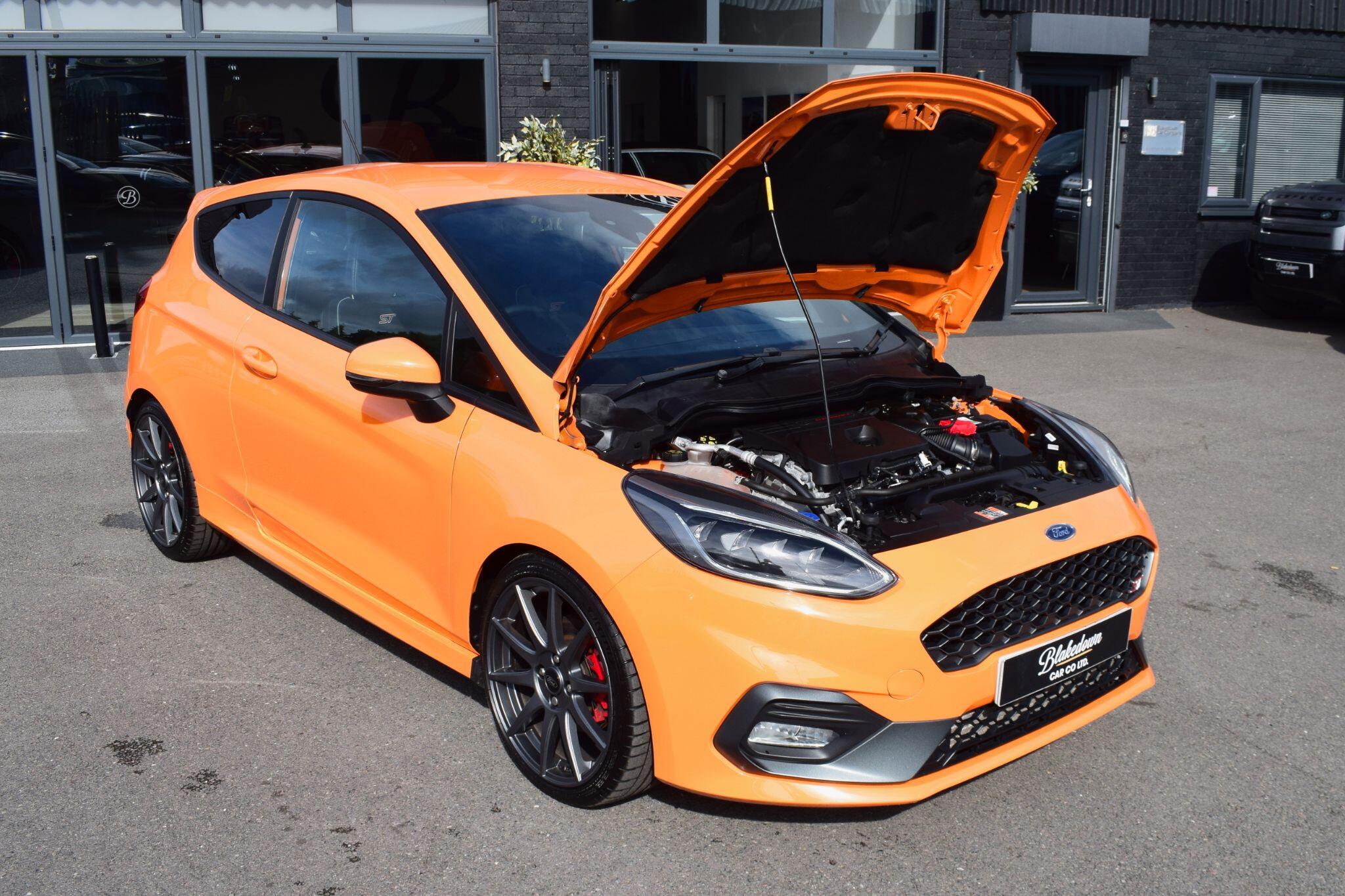 Ford Fiesta view 32