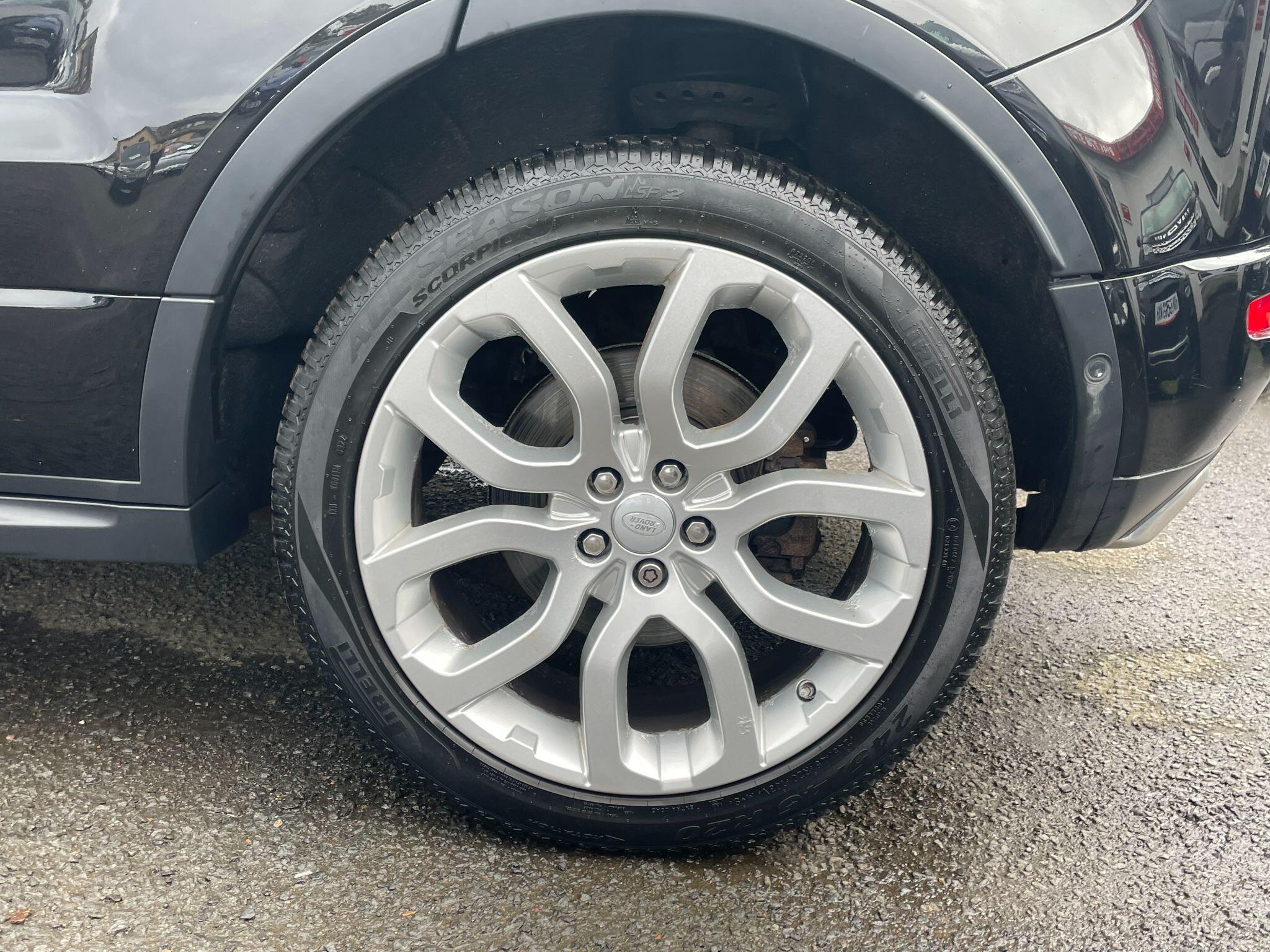 Land Rover Range Rover Evoque view 10