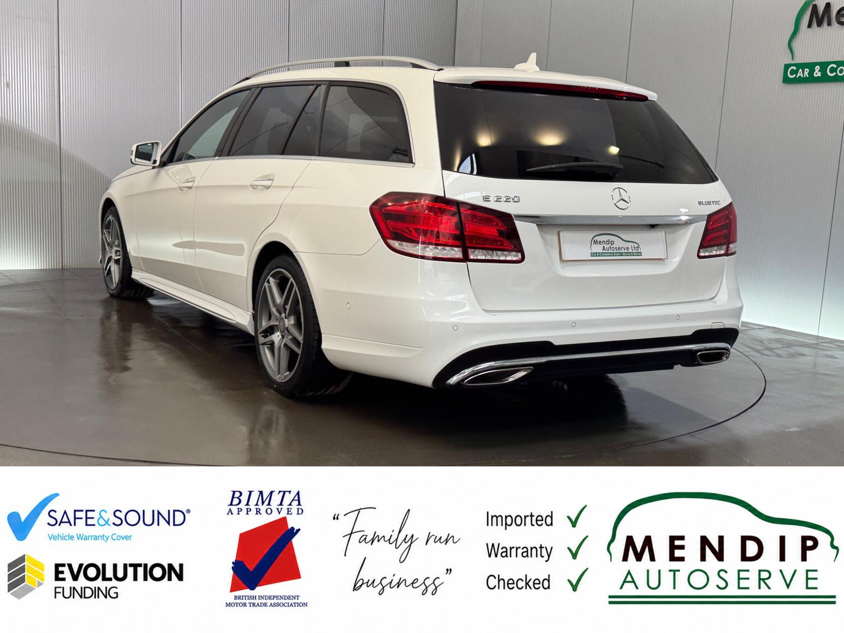 Mercedes-Benz E Class view 15
