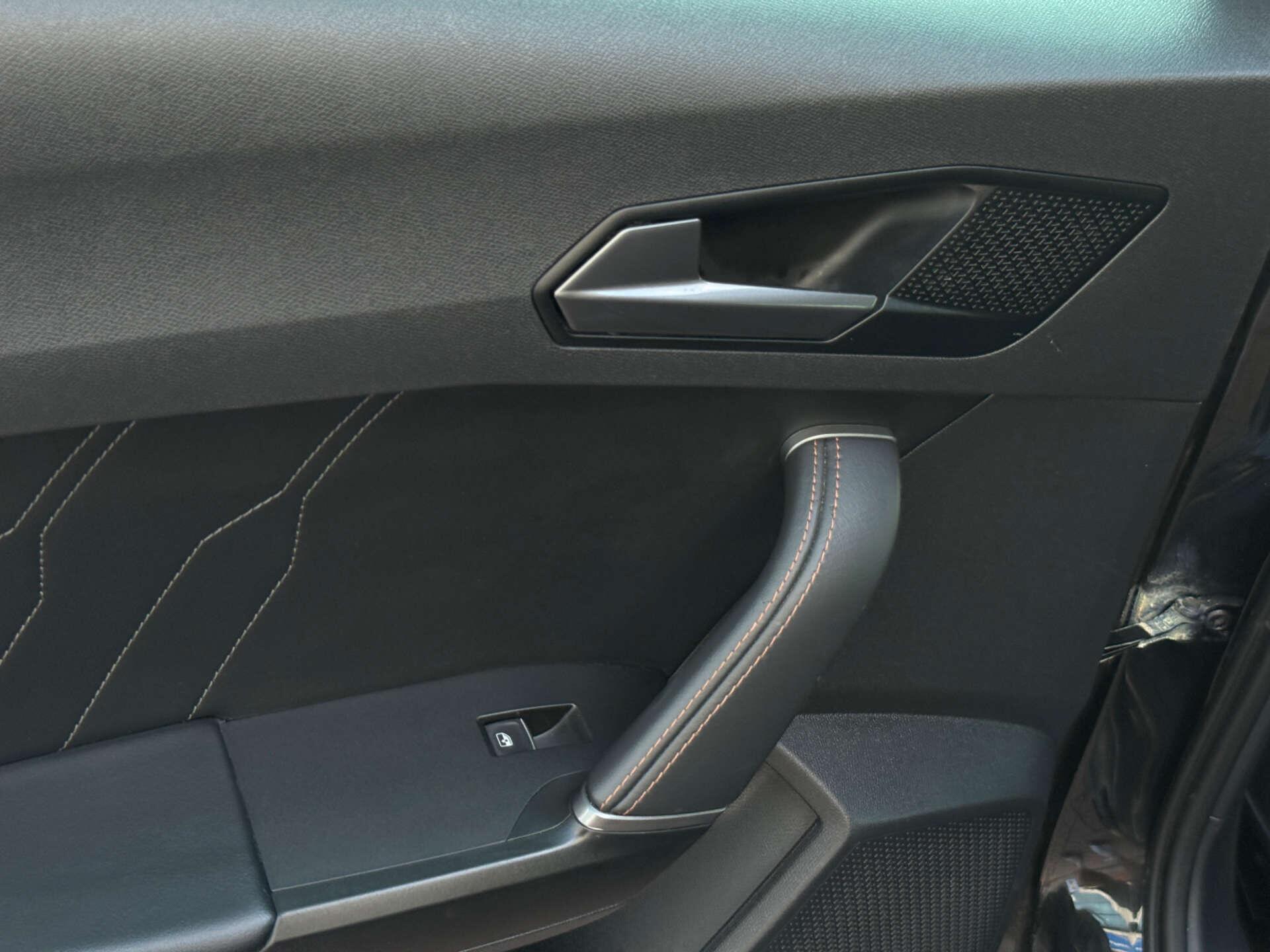 Cupra Leon view 37
