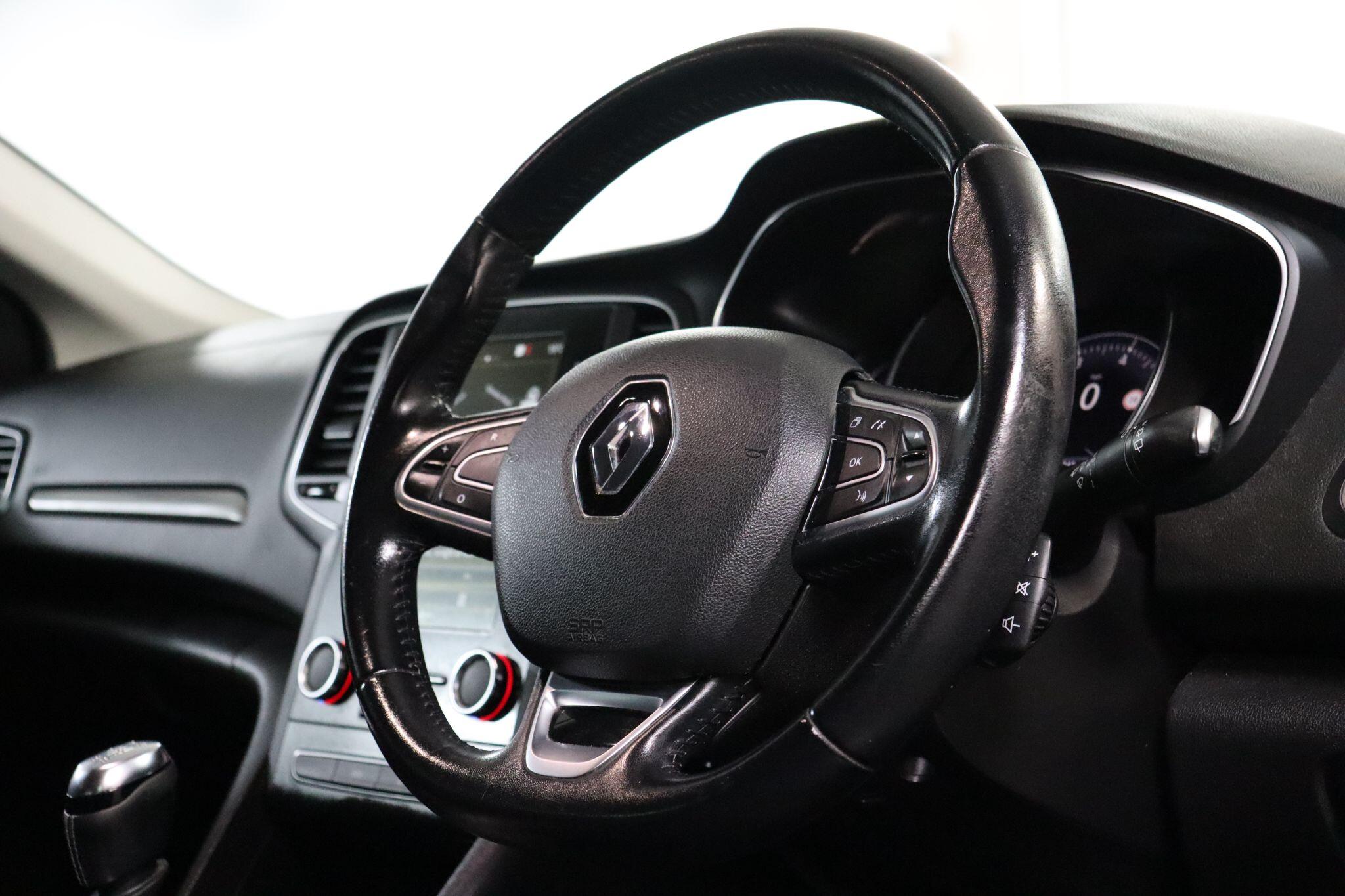 Renault Megane view 12