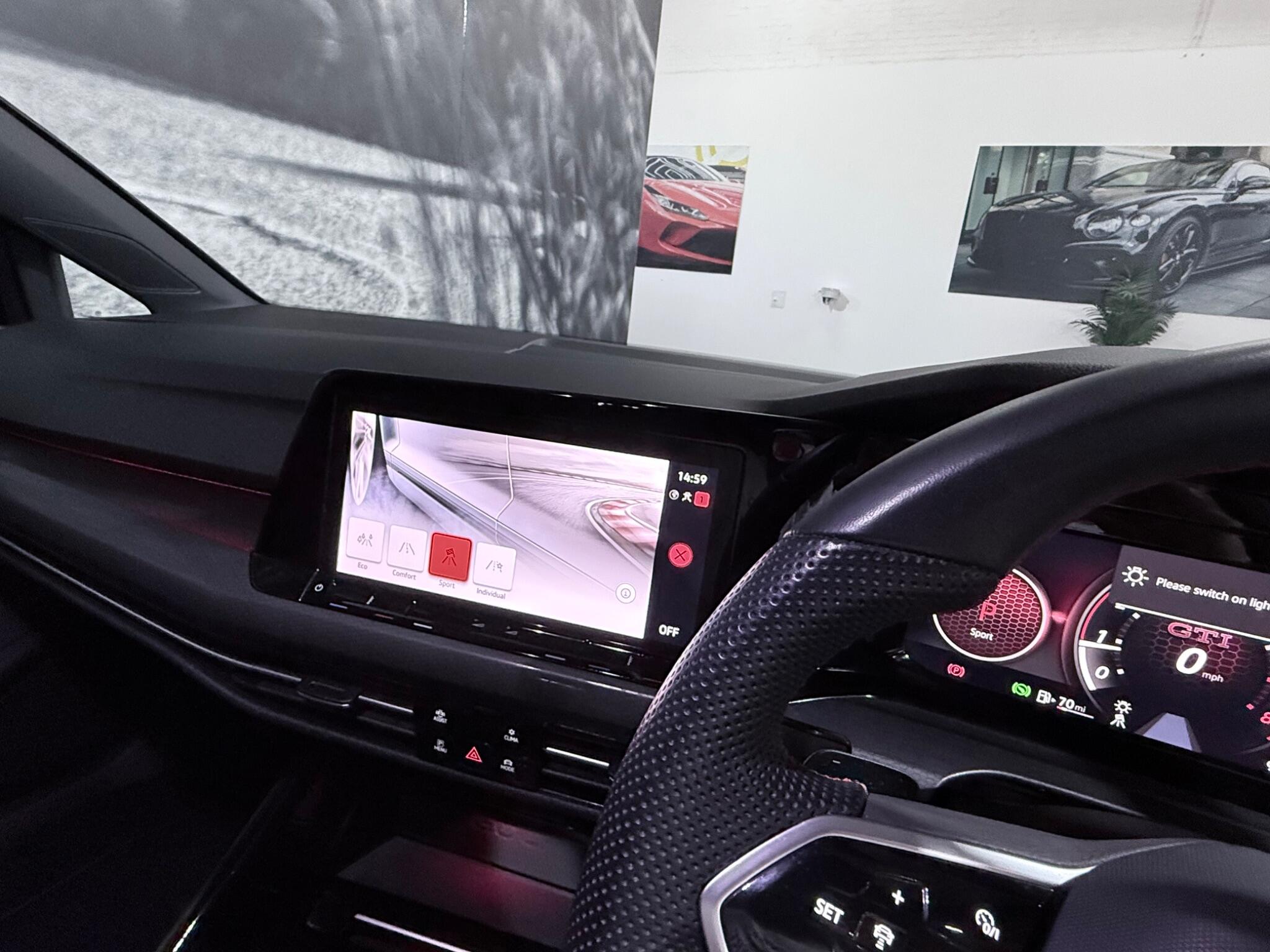 Volkswagen Golf view 27