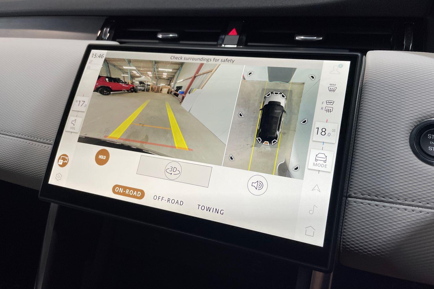 Land Rover Discovery Sport view 17