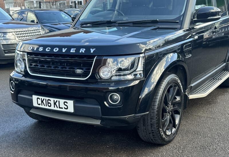 Land Rover Discovery view 15