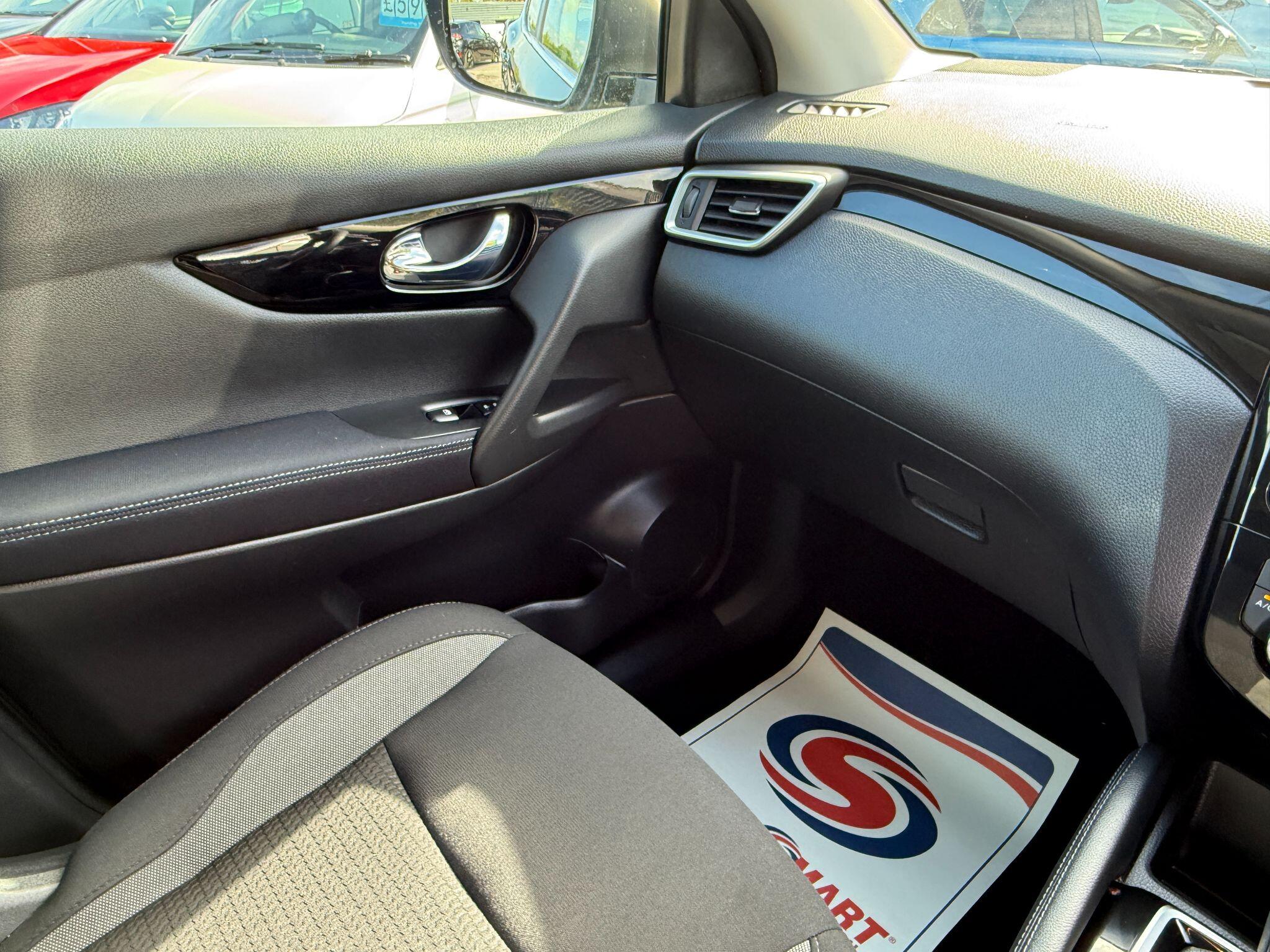 Nissan Qashqai view 16