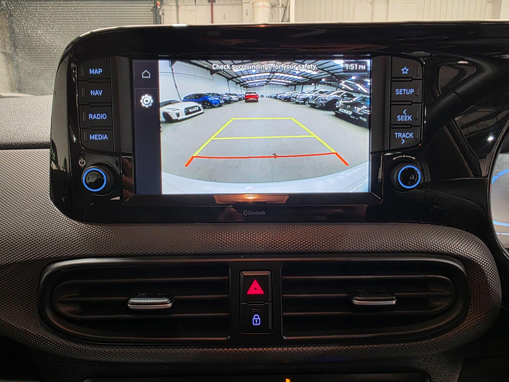 Hyundai I10 view 8