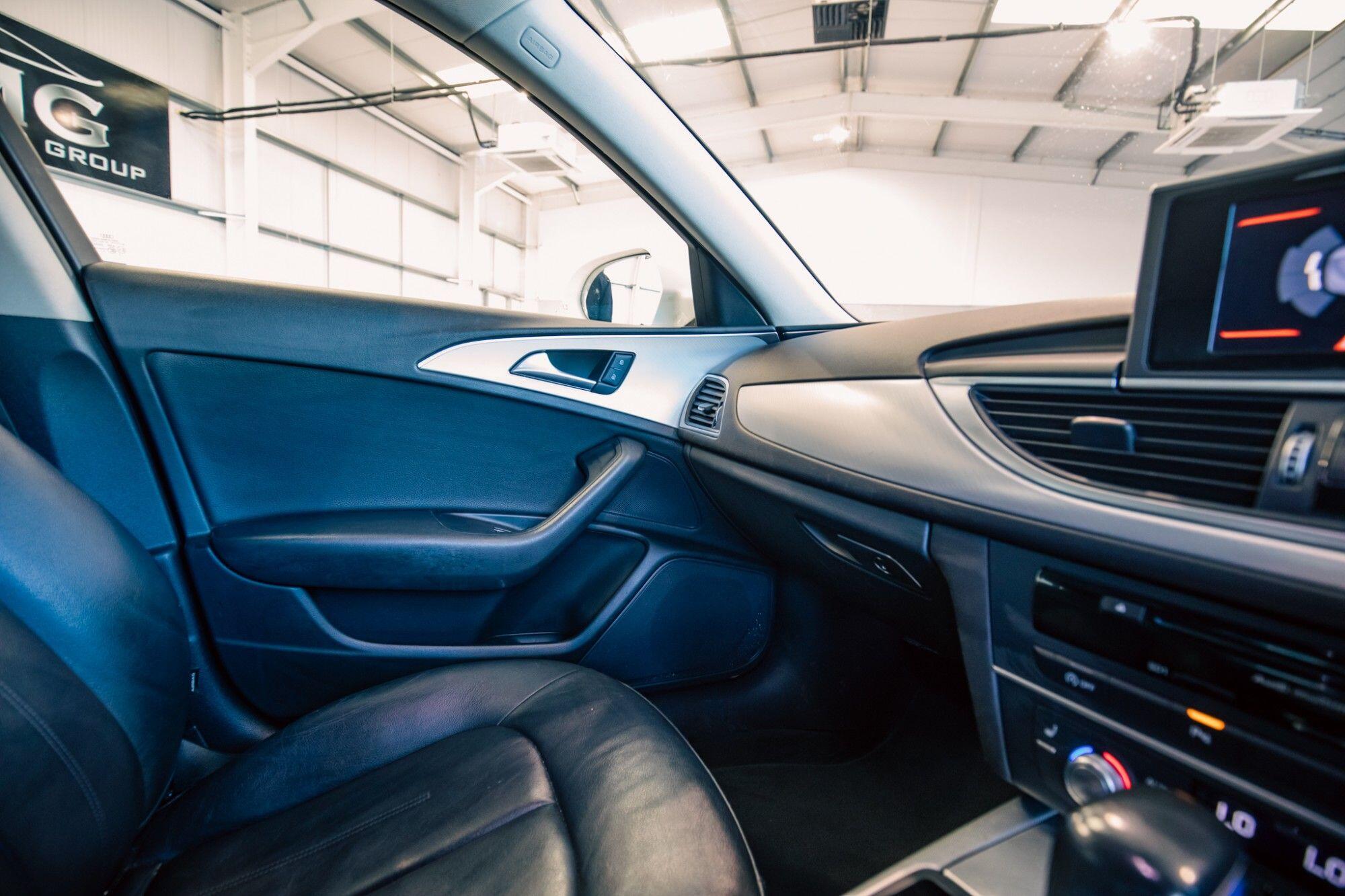 Audi A6 view 22