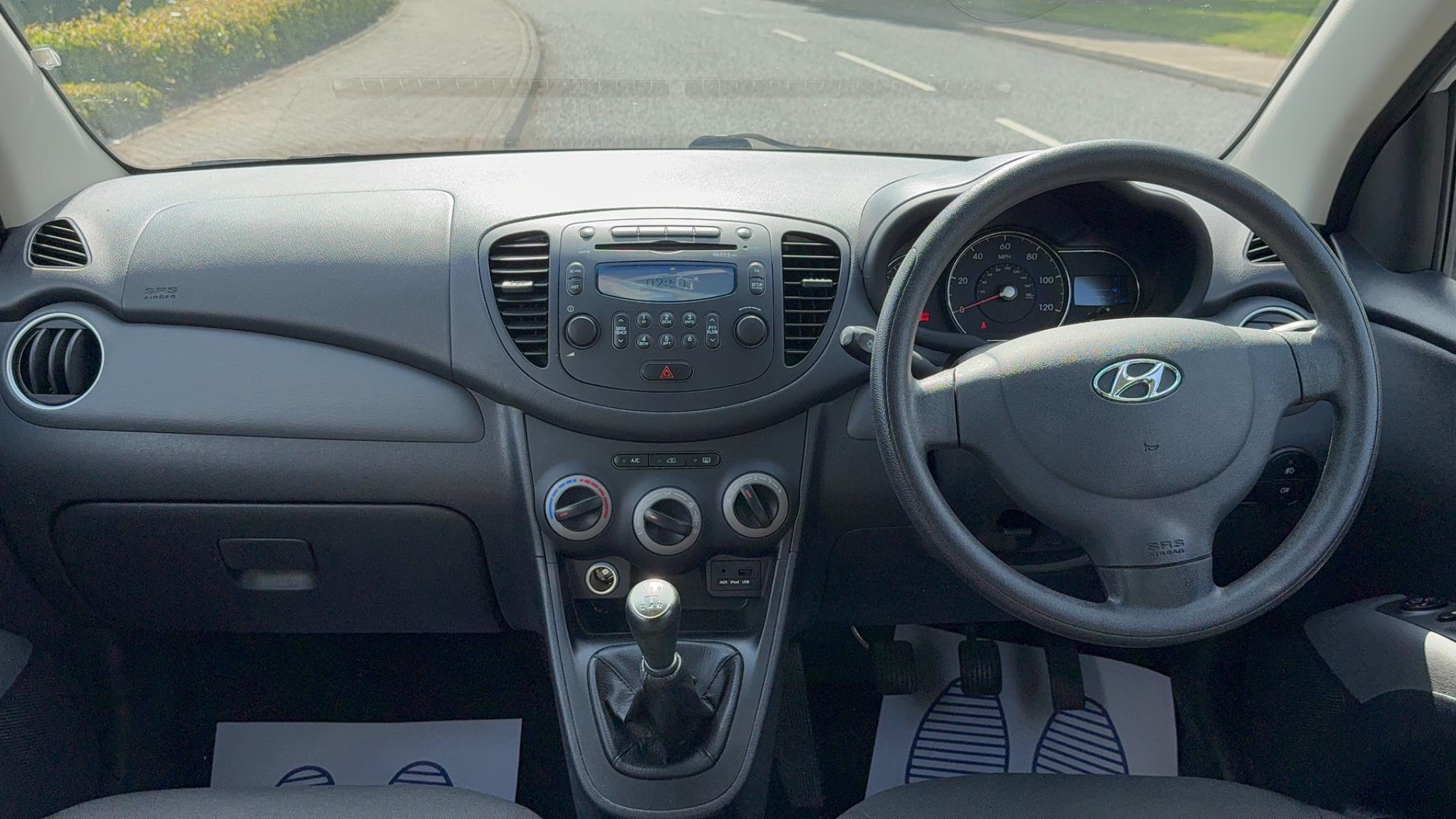 2013 Hyundai i10 1.2 Active Euro 5 5dr • 42,750 miles image 16