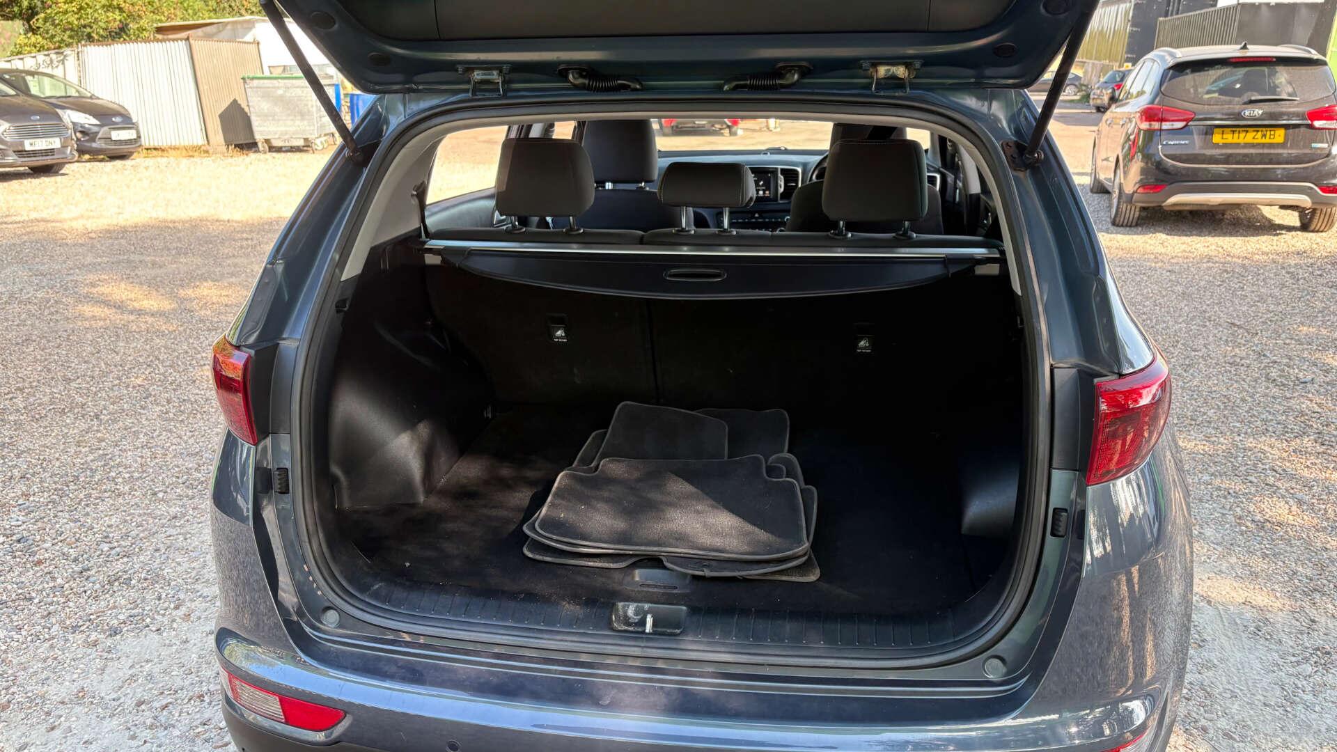Kia Sportage view 38