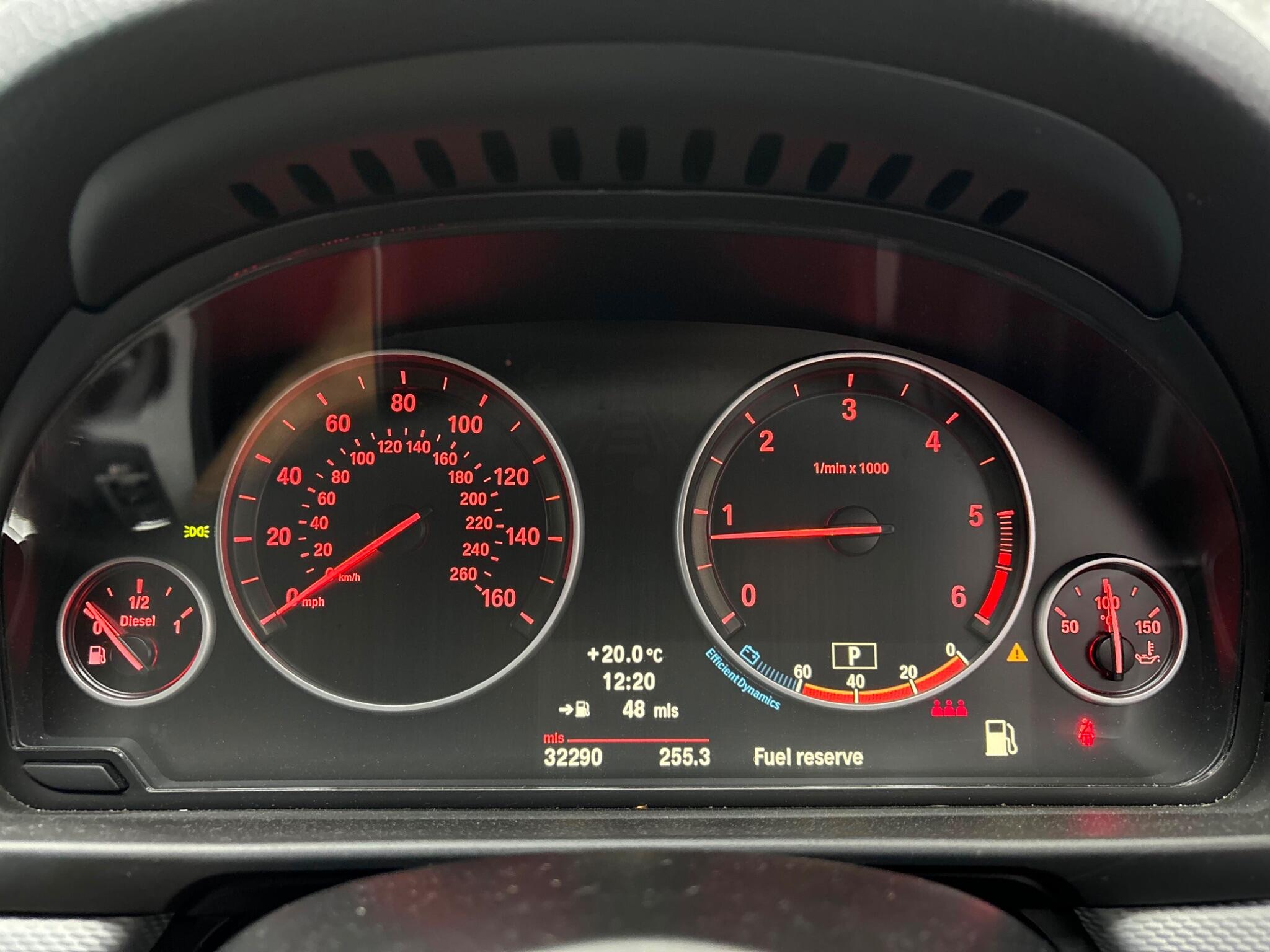 BMW 5 Series view 12