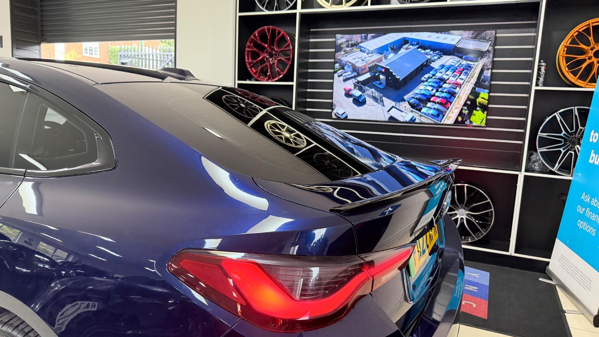 BMW I4 view 24
