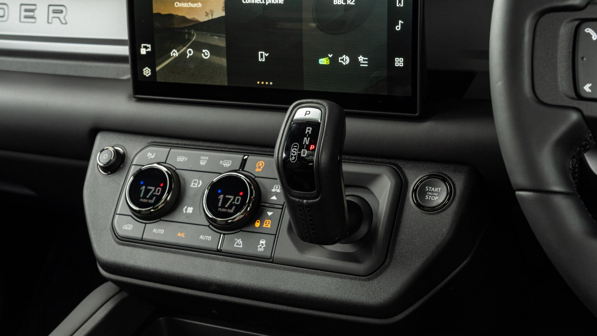 Land Rover Defender view 13