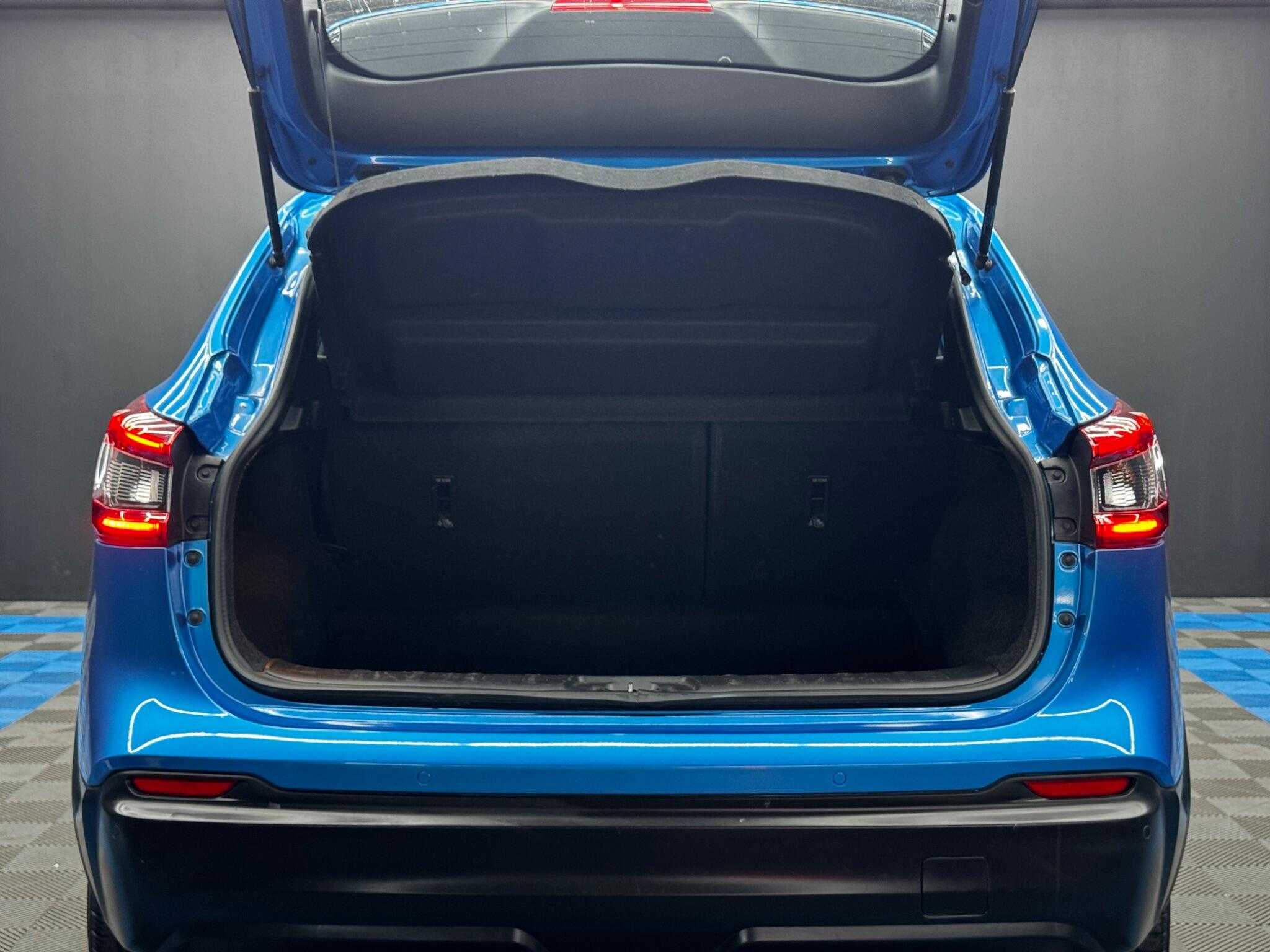 Nissan Qashqai view 35