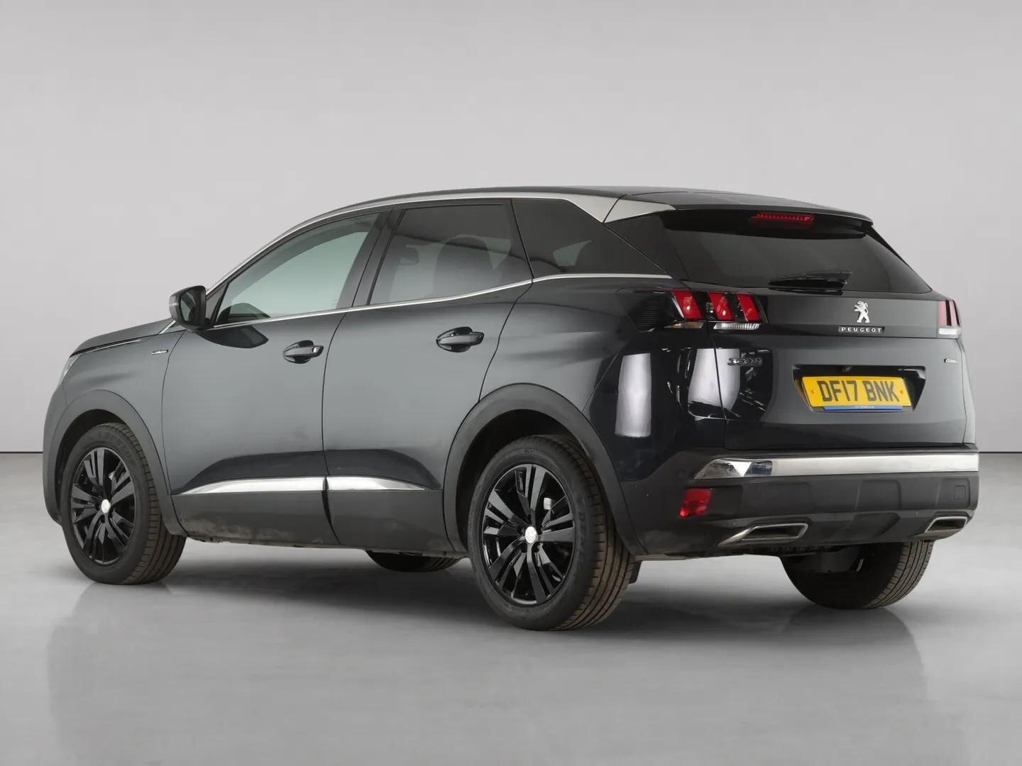 Peugeot 3008 view 6