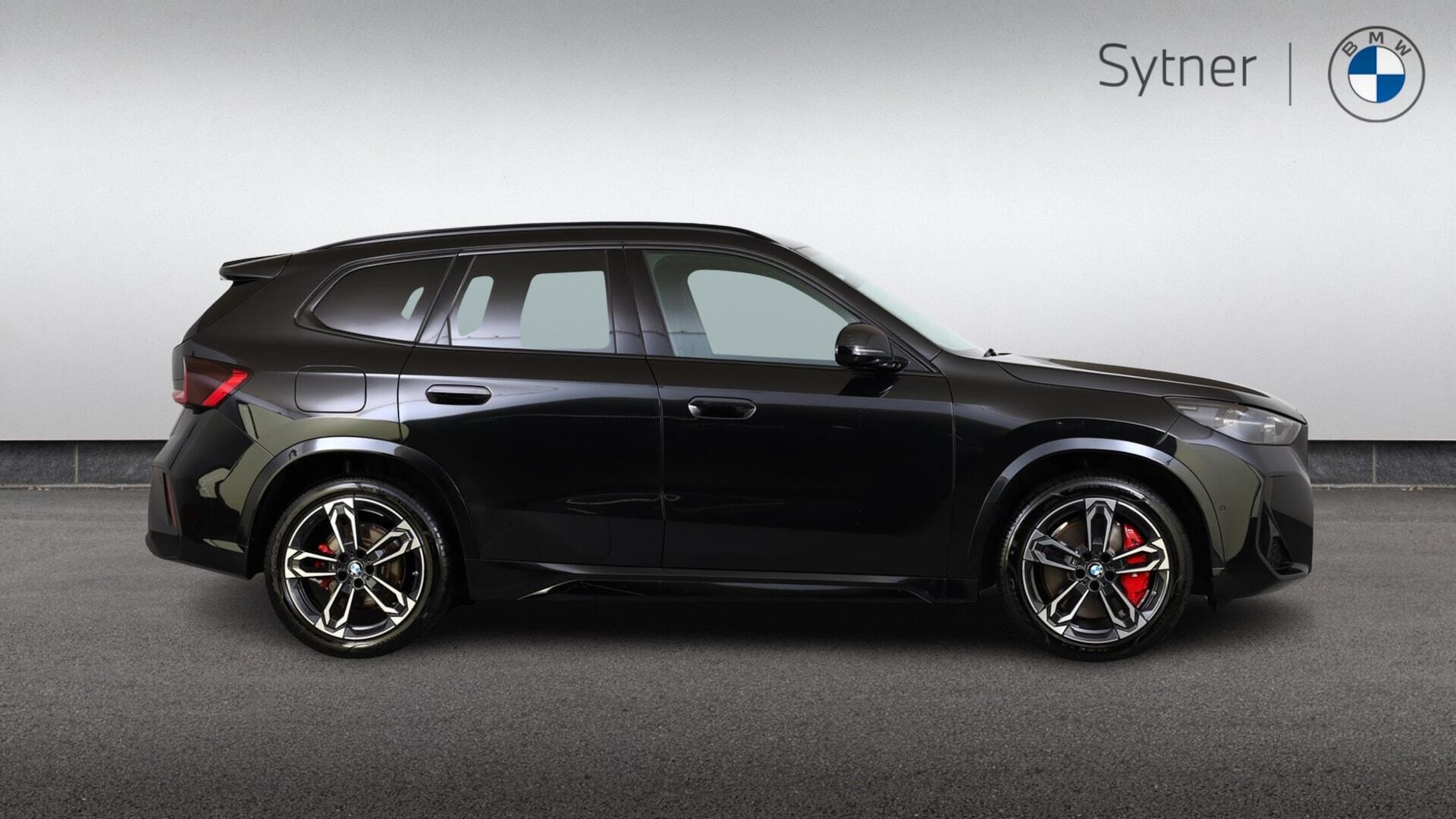 BMW X1 view 3