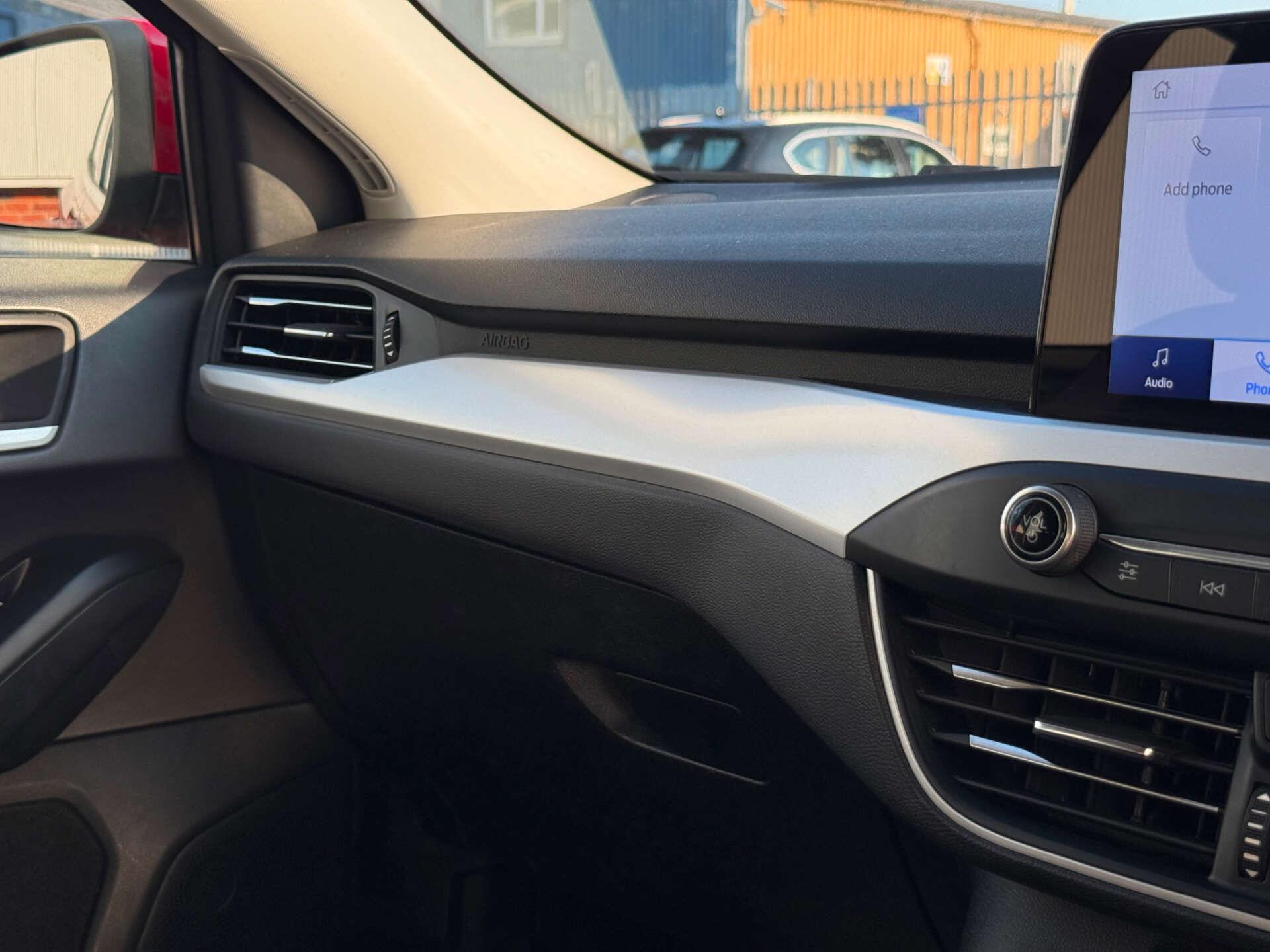 Ford Focus view 52