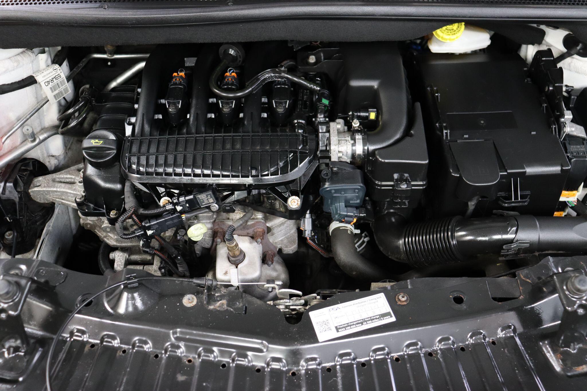 Vauxhall Crossland X view 44