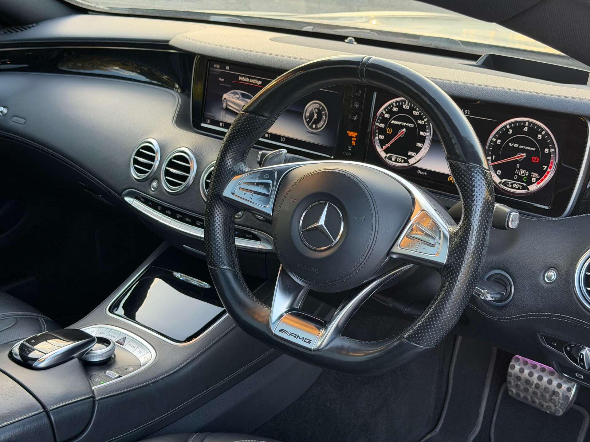 Mercedes-Benz S-Class view 2