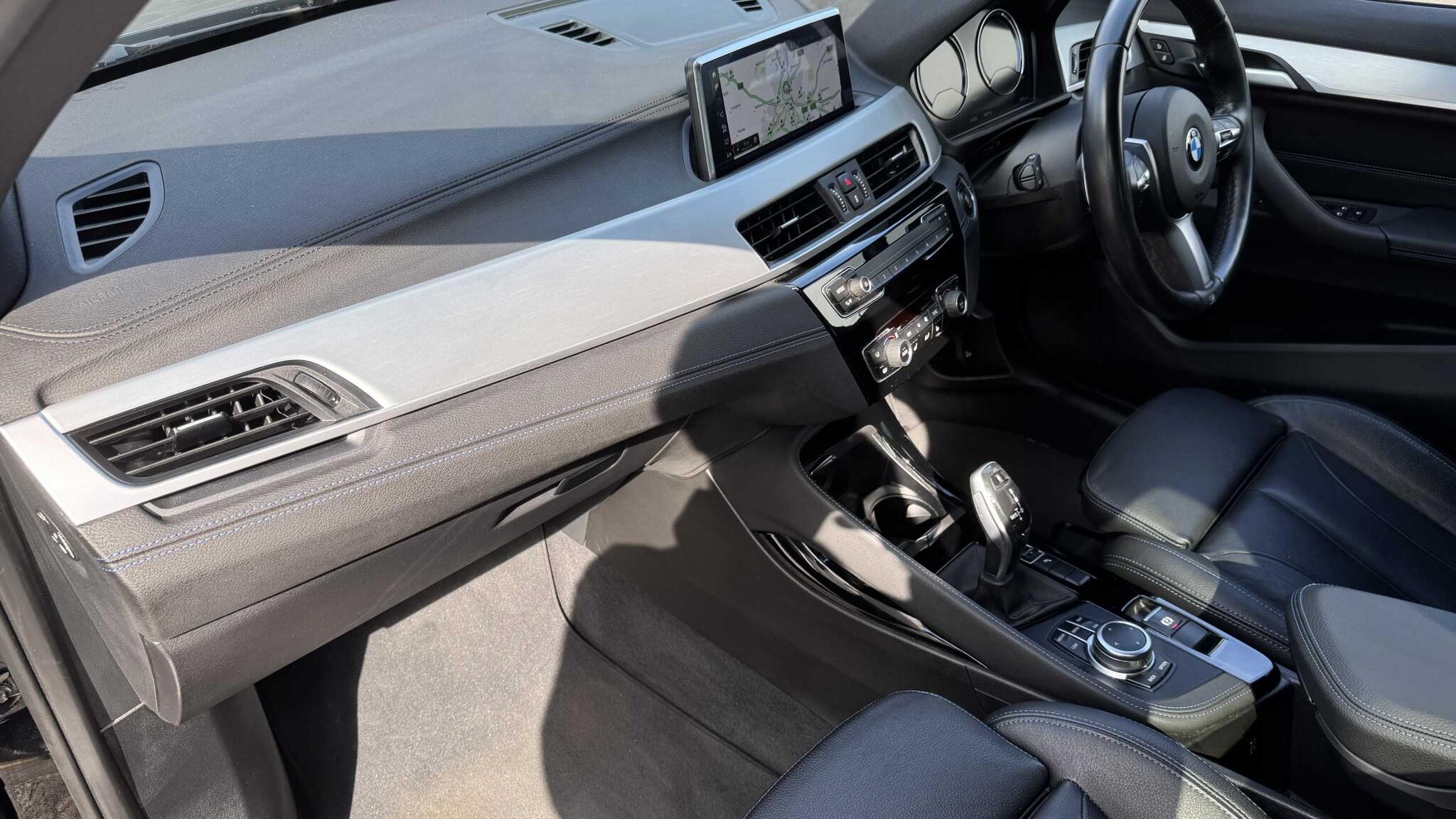 BMW X1 view 8
