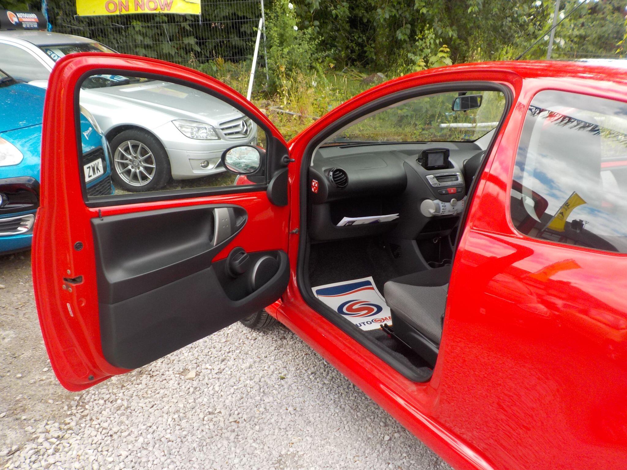Toyota AYGO 1.0 VVT-i Move Euro 5 3dr