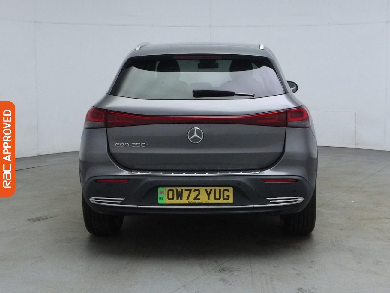 Mercedes-Benz EQA view 9